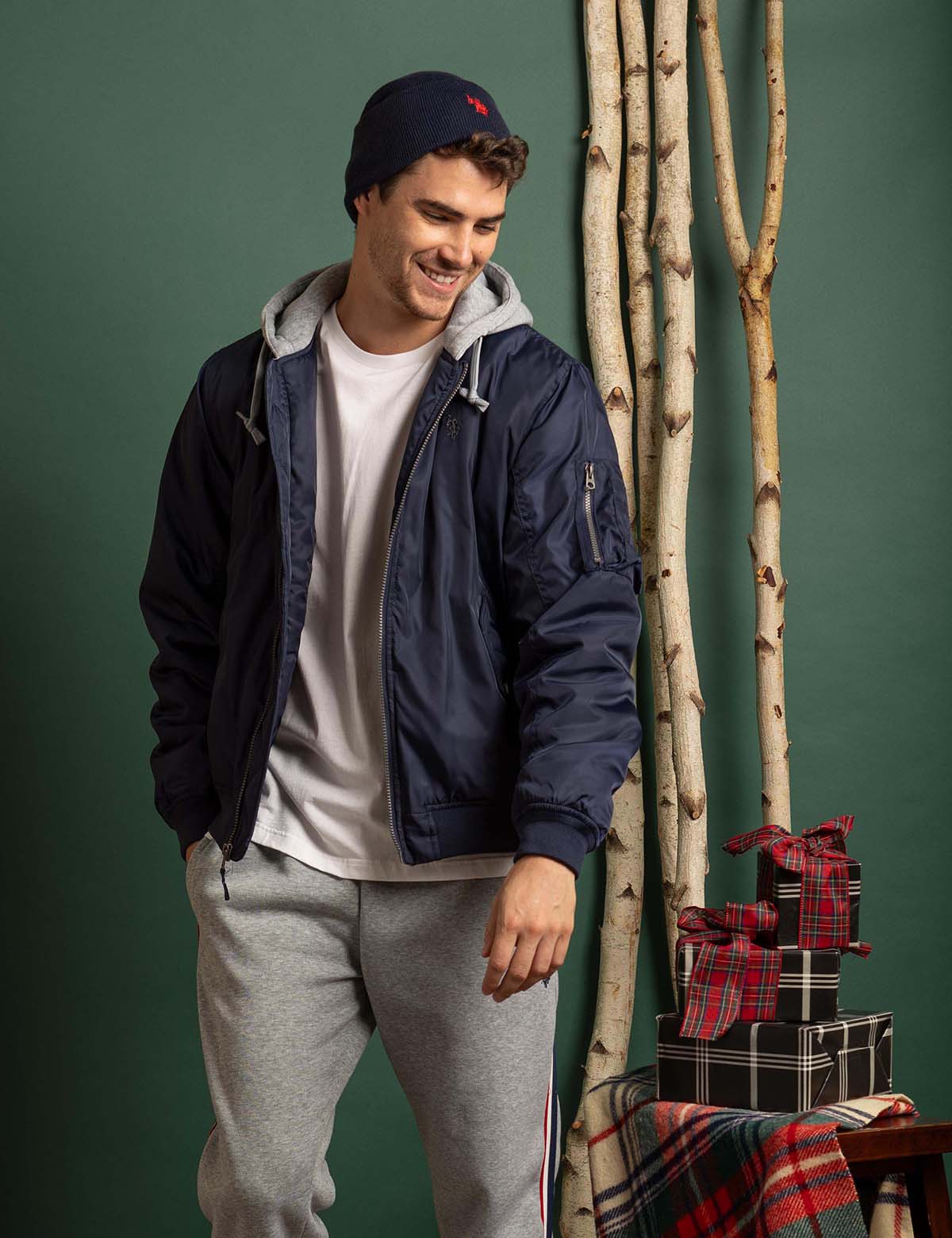 BOMBER JACKET WITH FLEECE HOOD - Image 6