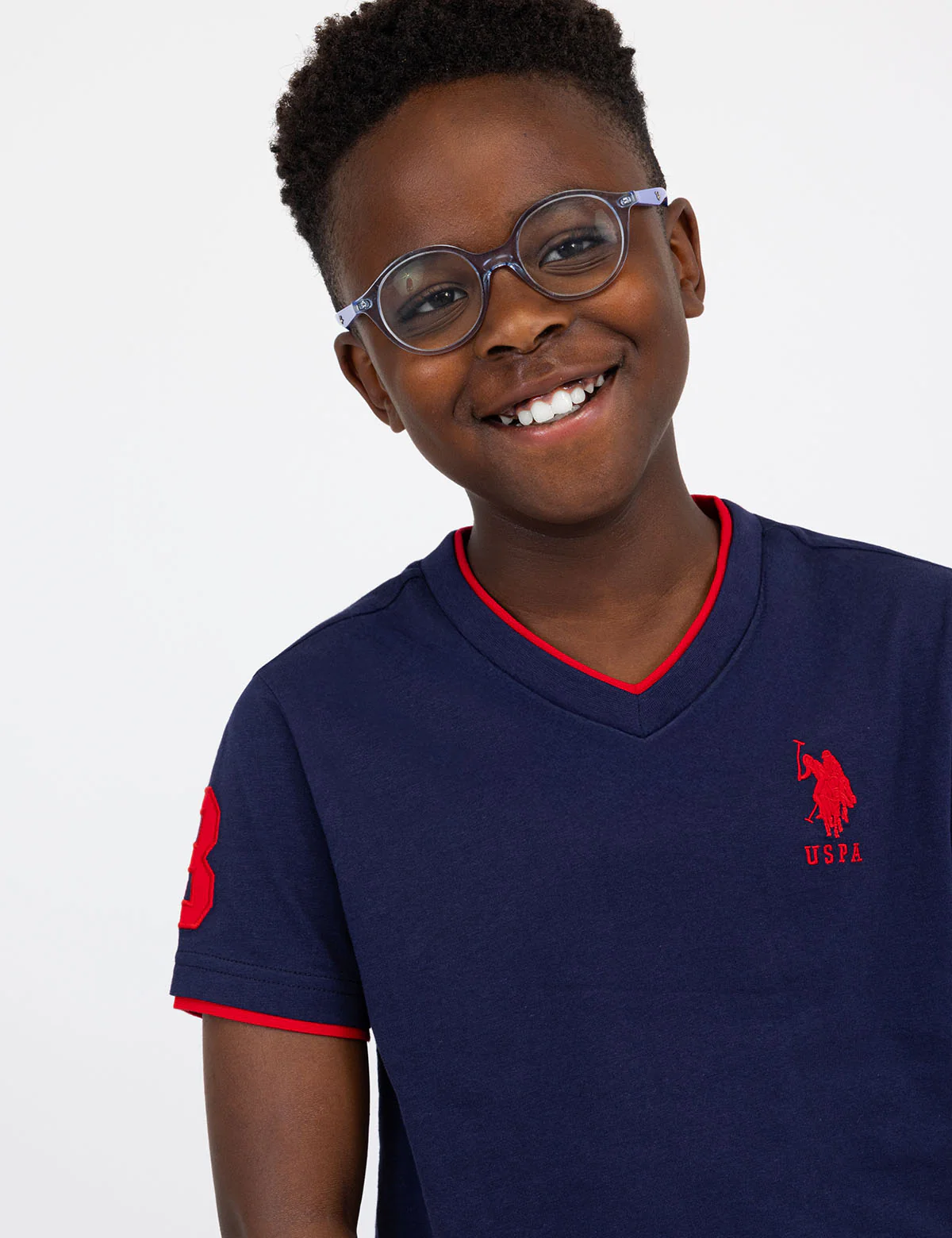 BOYS BASIC V-NECK T-SHIRT - Image 10