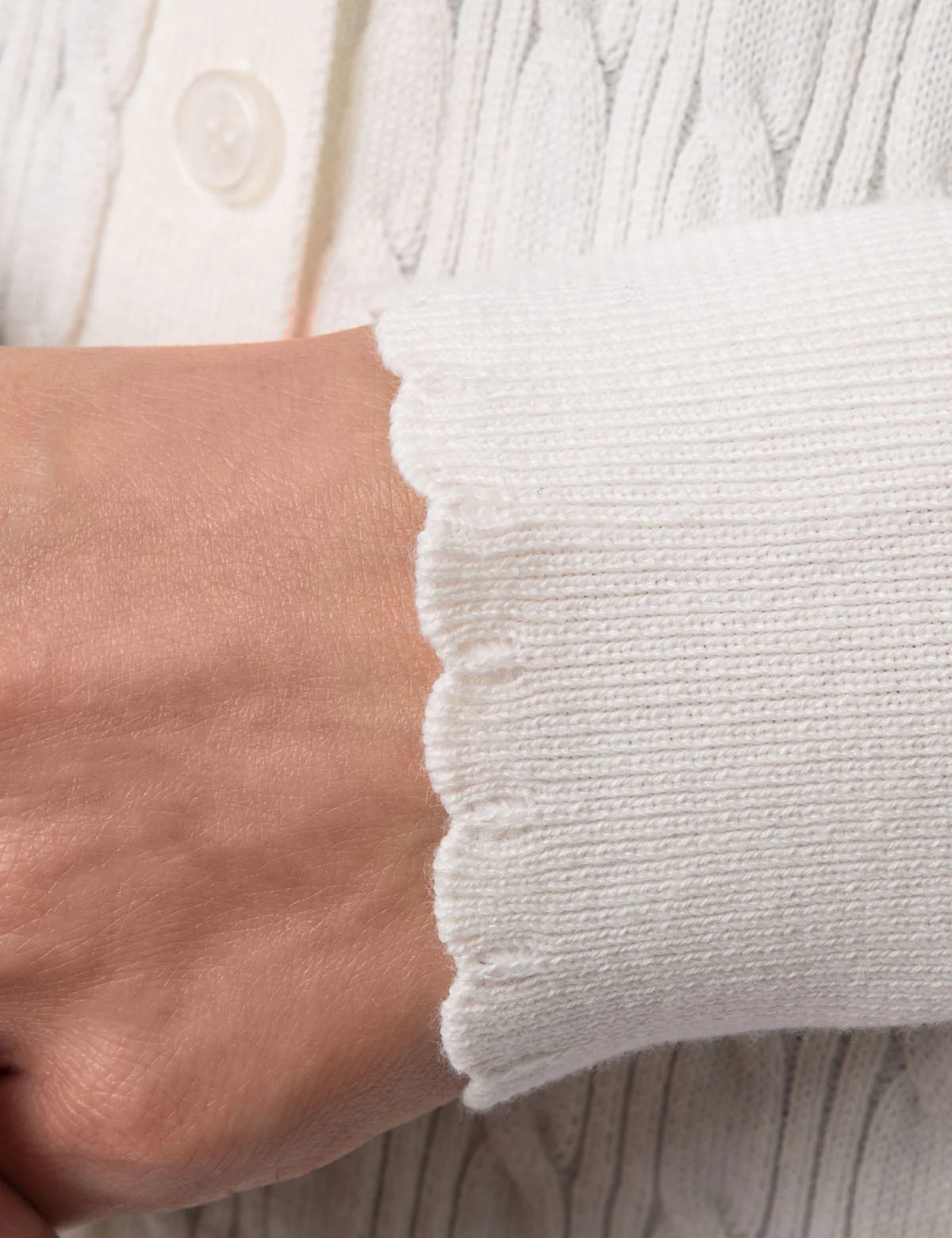 CABLE KNIT CARDIGAN - Image 9