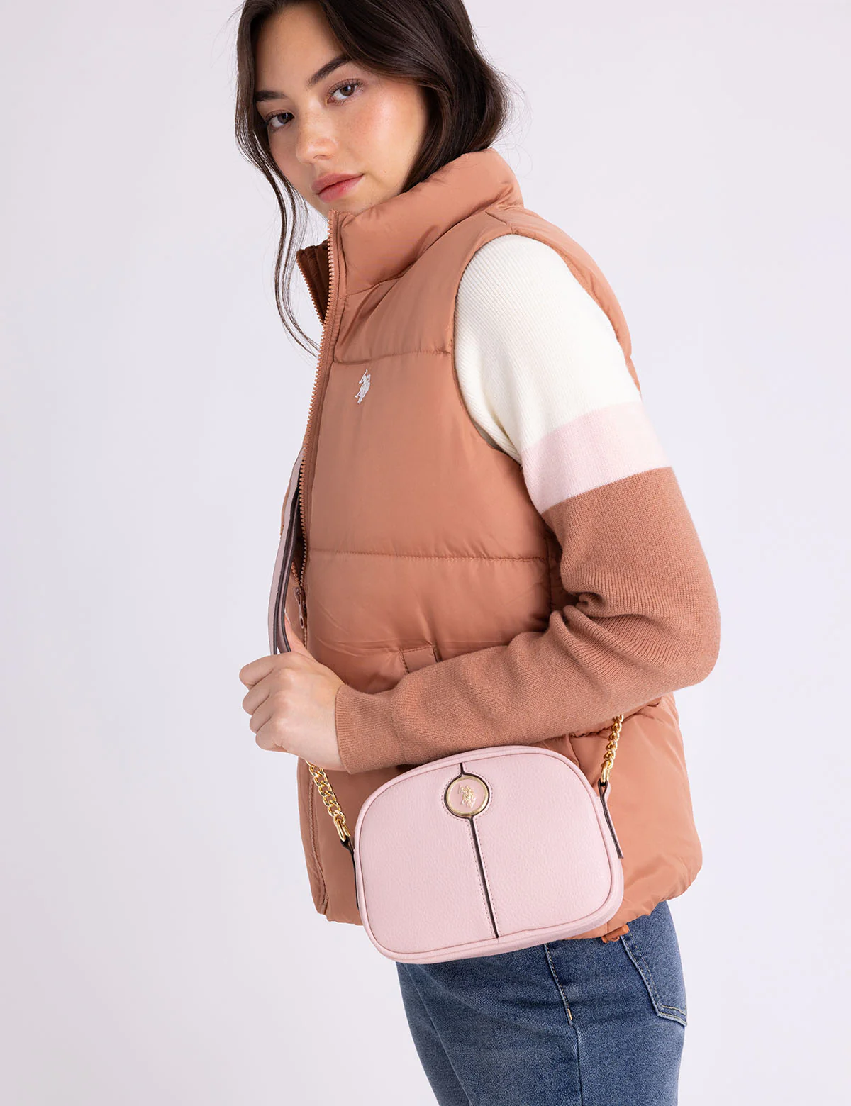 CLASSIC PUFFER VEST WITH ZIP POCKETS - Image 13