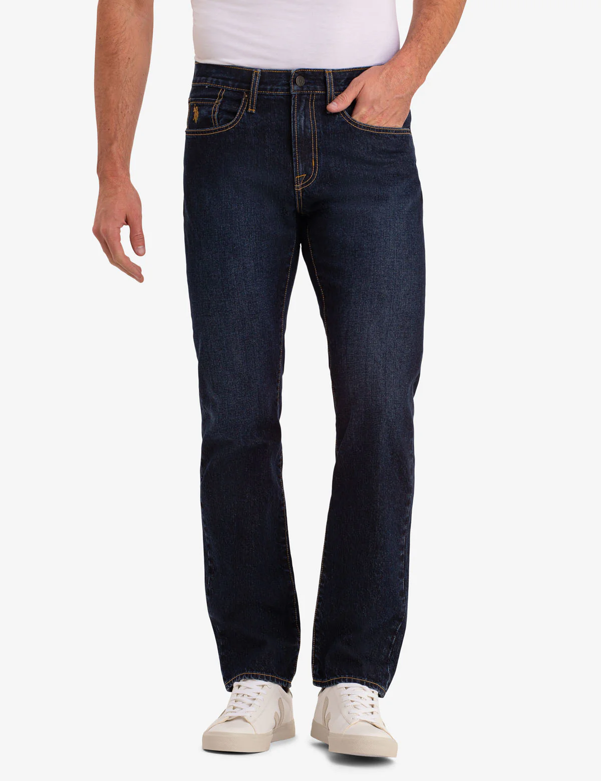 CLASSIC STRAIGHT FIT JEANS