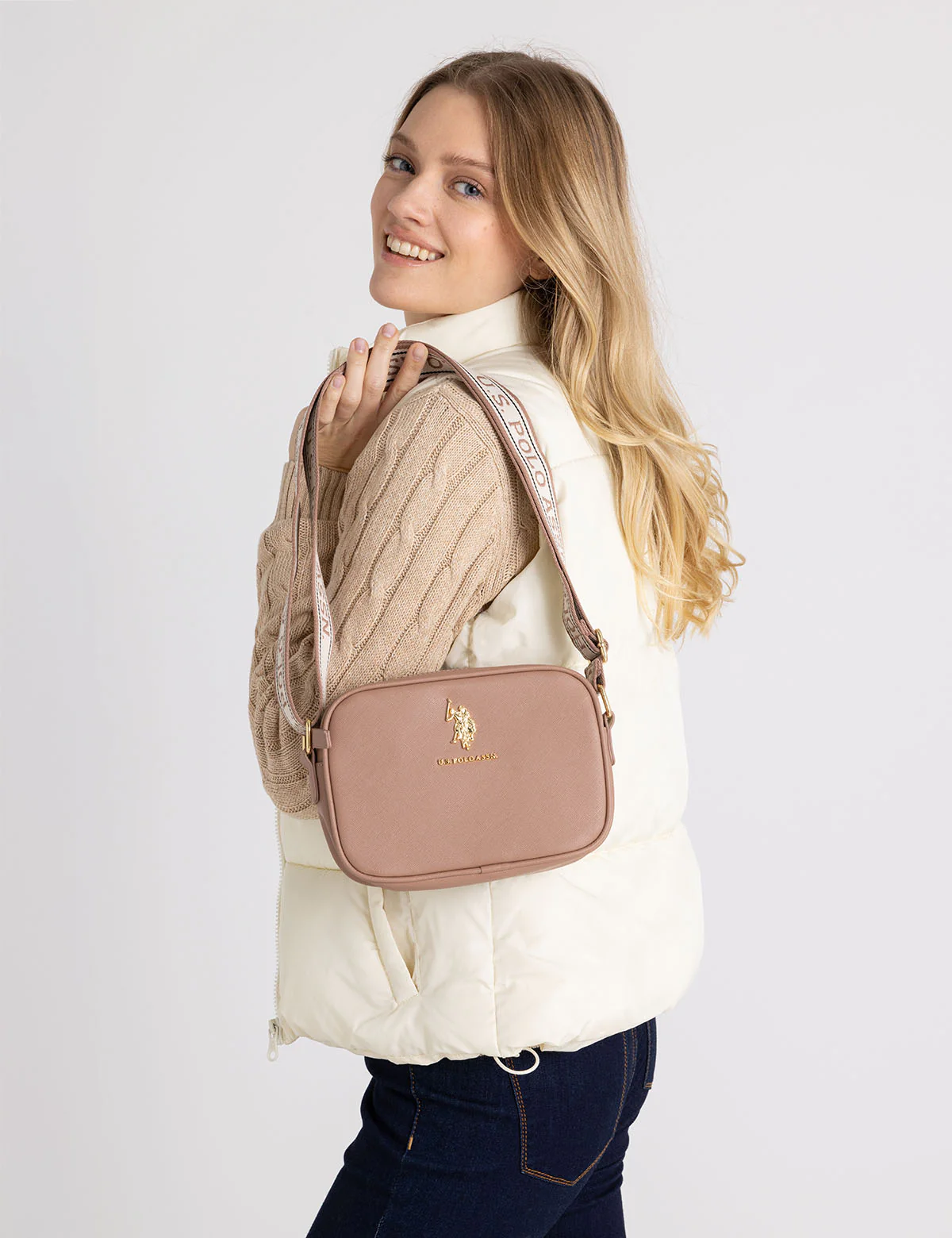 CLASSIC ZIP CROSSBODY BAG - Image 21