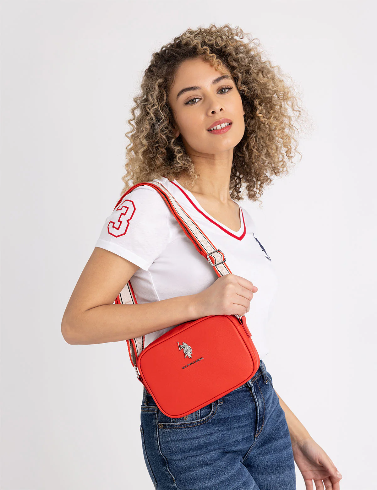 CLASSIC ZIP CROSSBODY BAG - Image 33