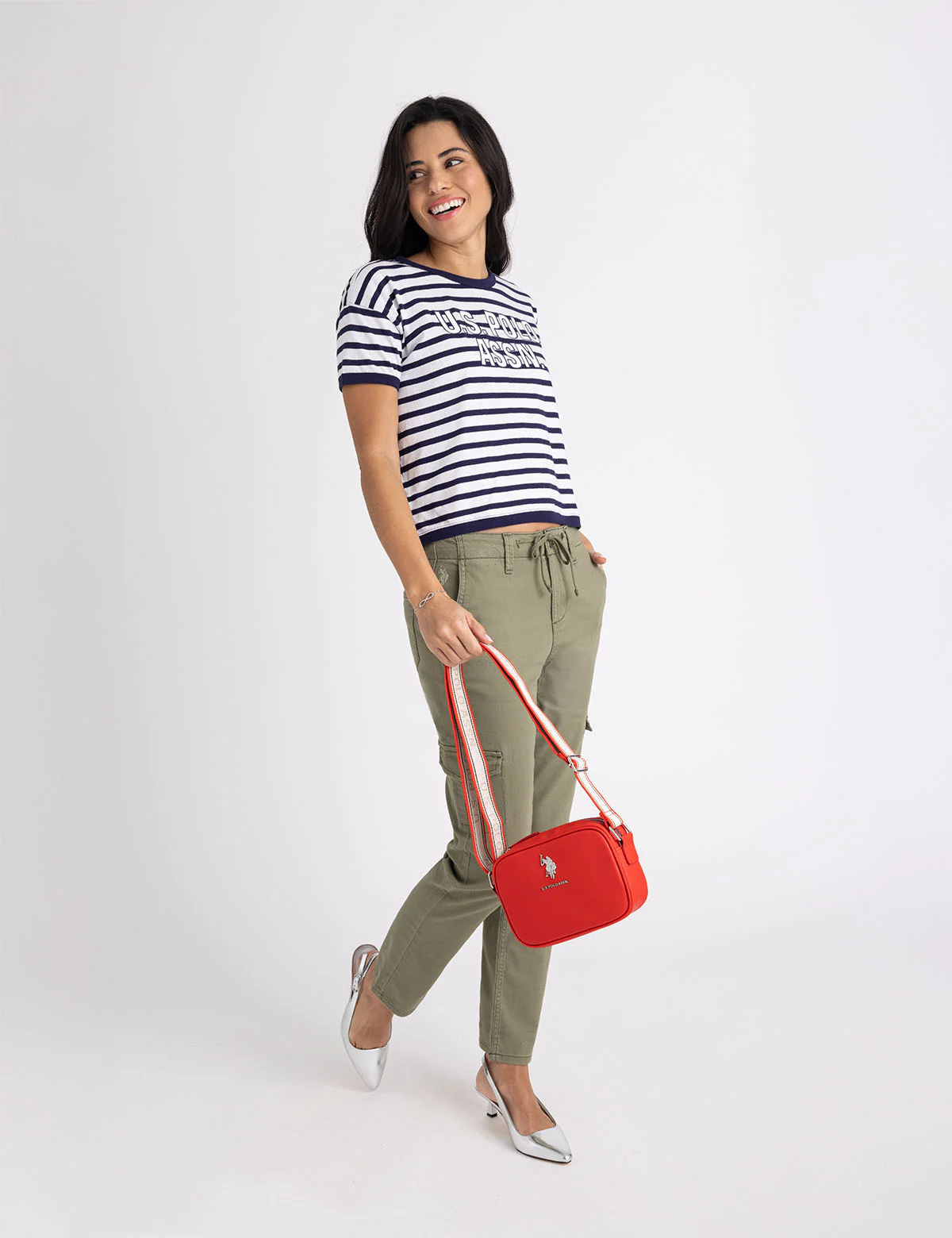 CLASSIC ZIP CROSSBODY BAG - Image 34