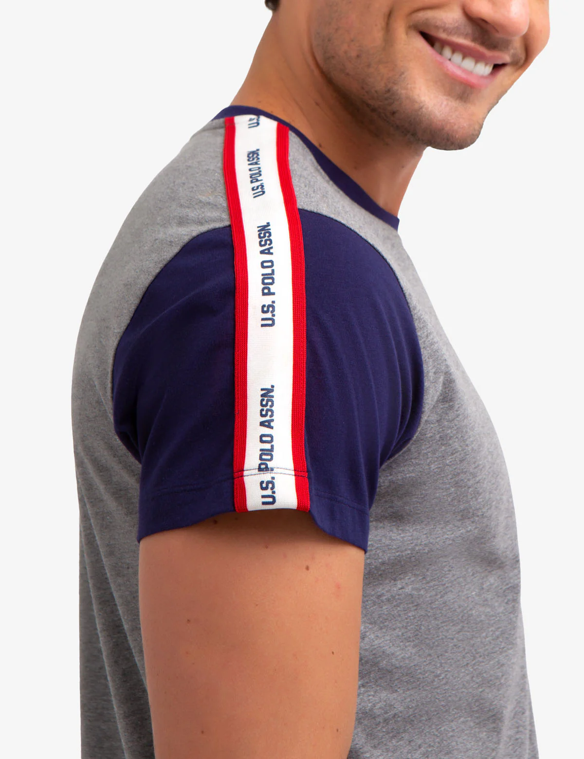 COLORBLOCK T-SHIRT WITH U.S. POLO ASSN. TAPING - Image 3