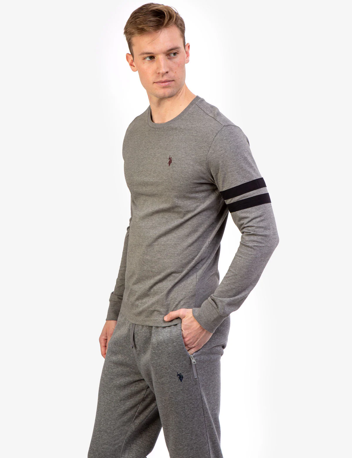 CREW NECK LONG SLEEVE LOGO T-SHIRT - Image 3