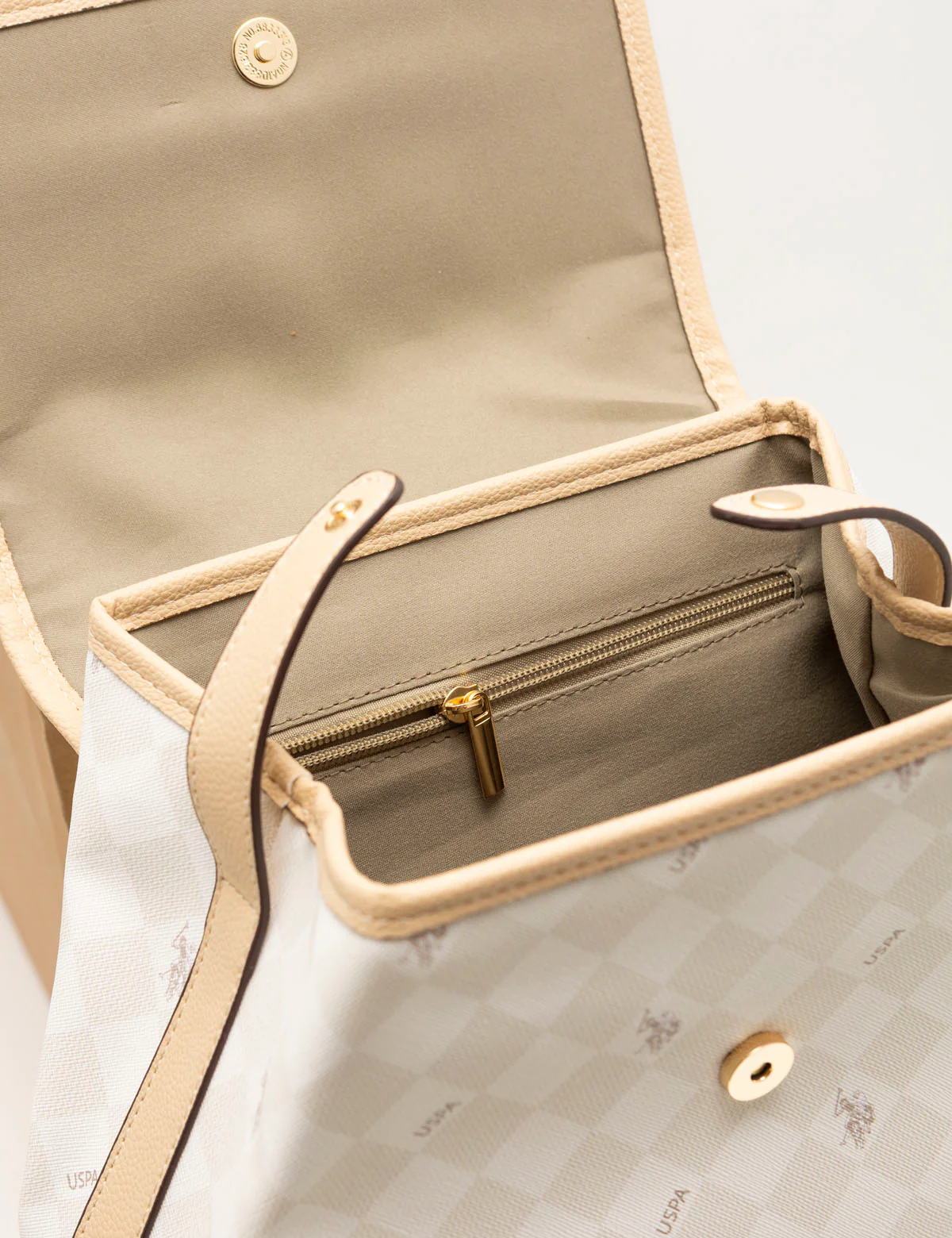 DIAMOND SIGNATURE BACKPACK - Image 6