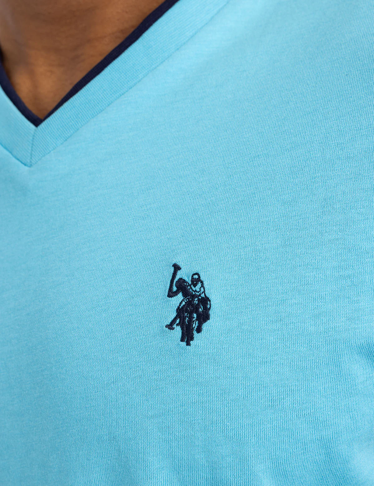 DOUBLE V-NECK T-SHIRT - Image 10