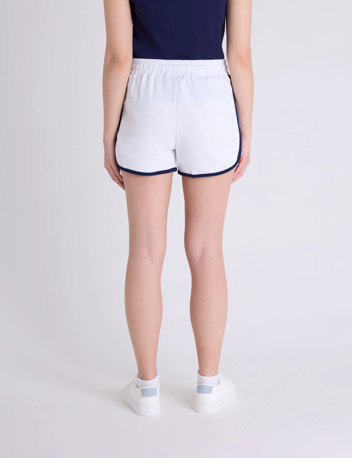 DRAWSTRING DOLPHIN HEM SHORTS - Image 11
