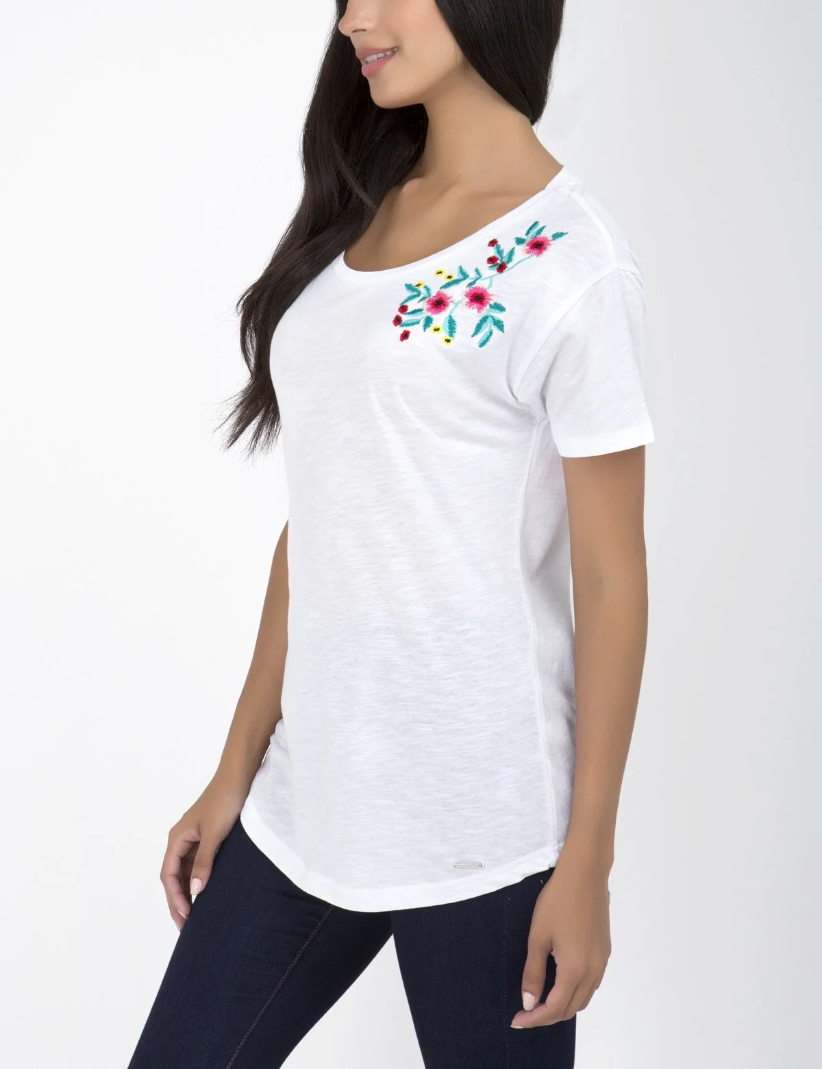 EMBROIDERED FLORAL CLUSTER T-SHIRT - Image 14