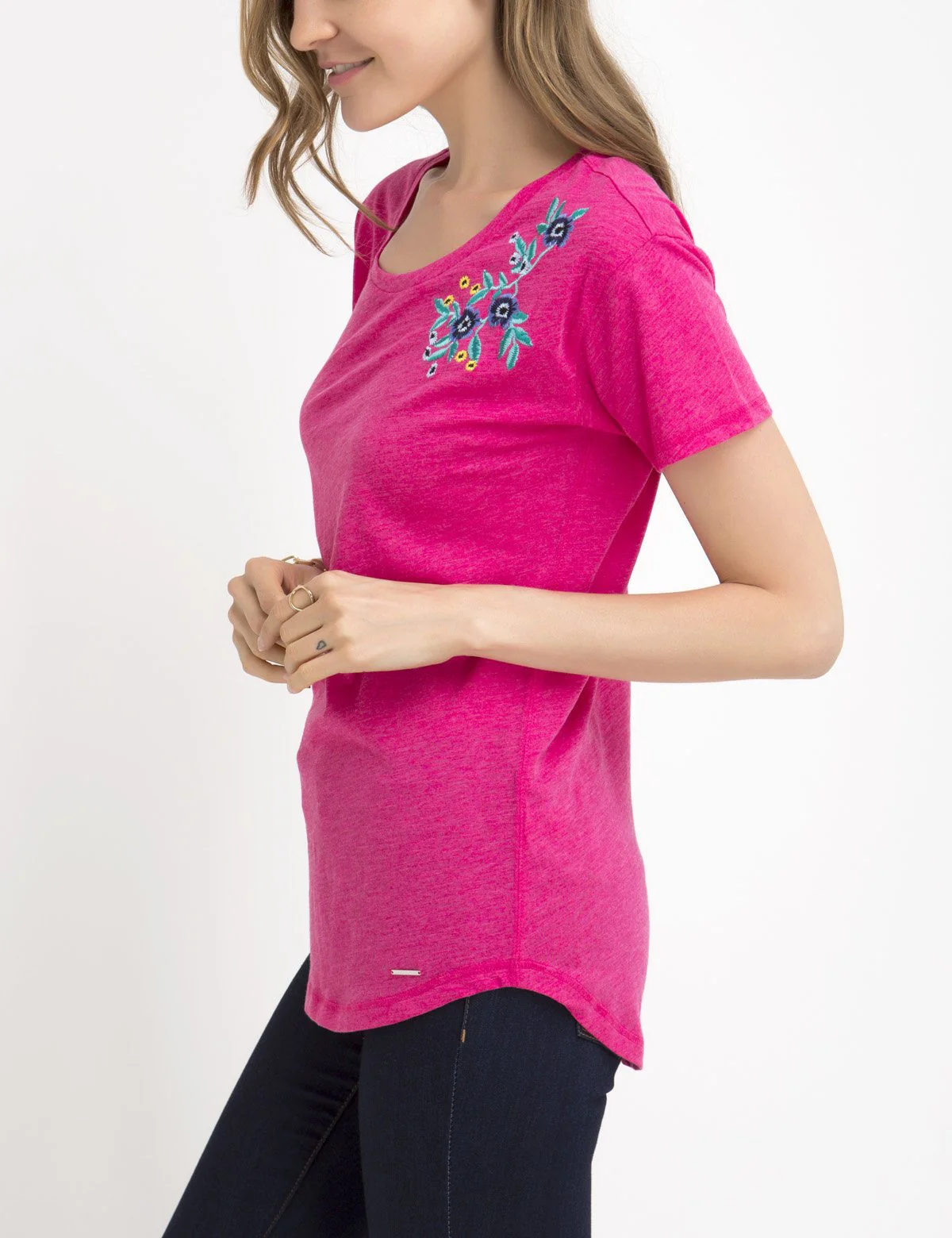 EMBROIDERED FLORAL CLUSTER T-SHIRT - Image 17