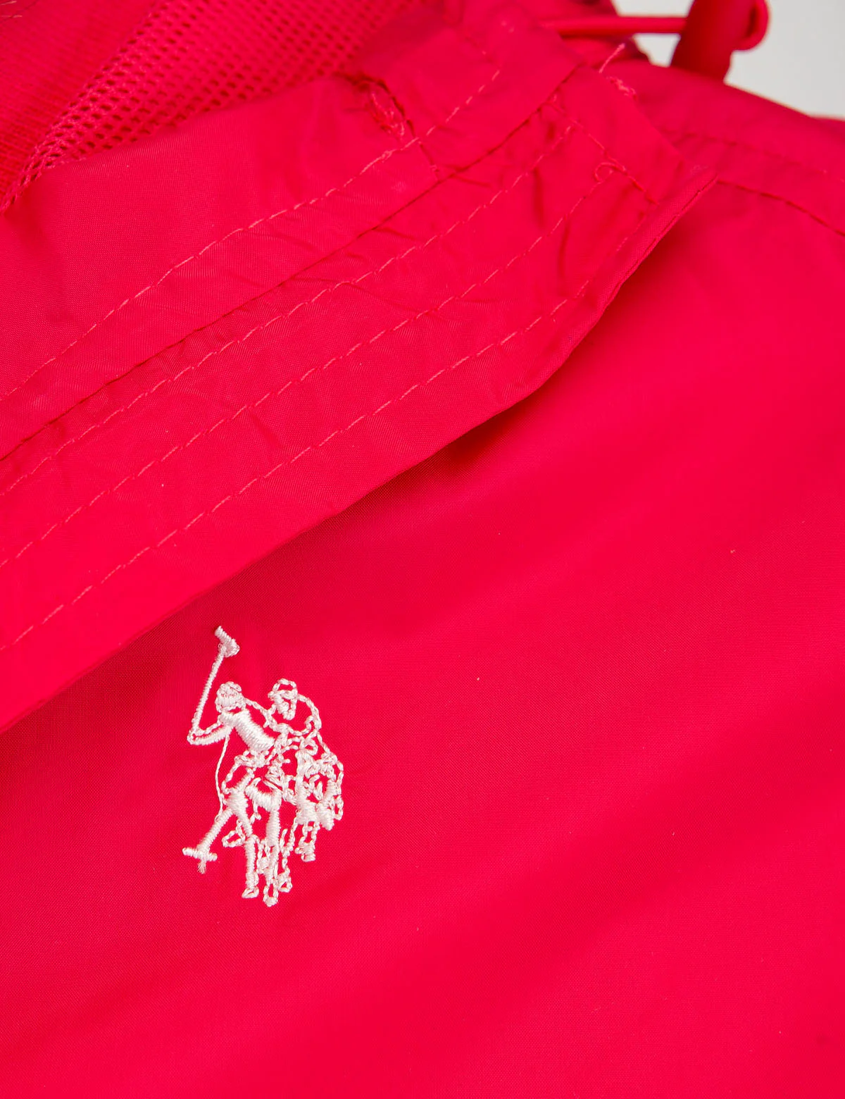 ESSENTIAL HOODED WINDBREAKER - Image 6