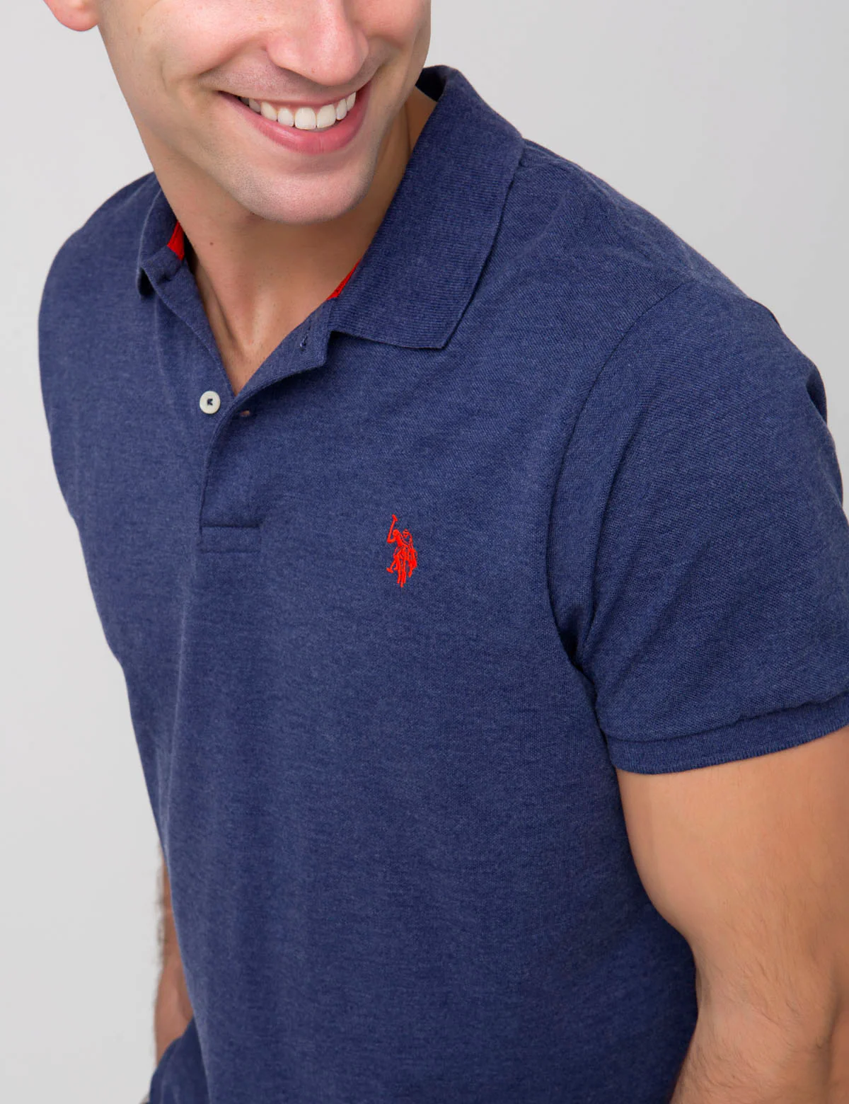 ESSENTIAL POLO SHIRT - Image 2