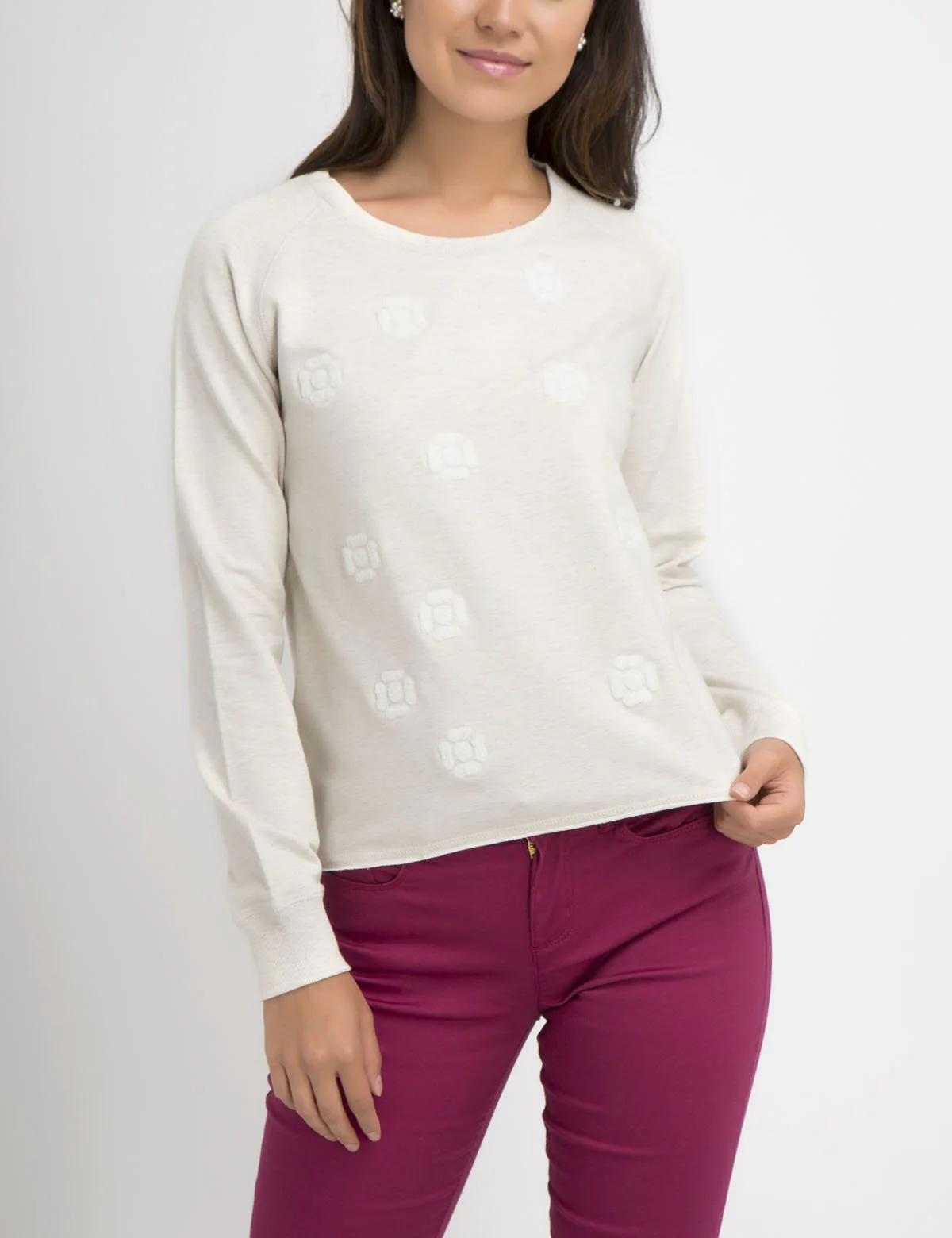 FLORAL APPLIQUE LONG SLEEVE SWEATSHIRT - Image 11