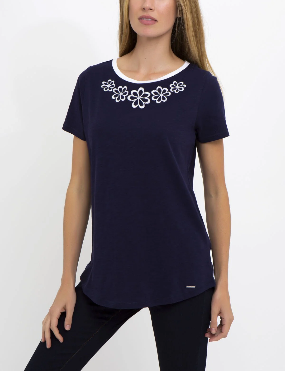FLORAL DETAIL T-SHIRT - Image 5
