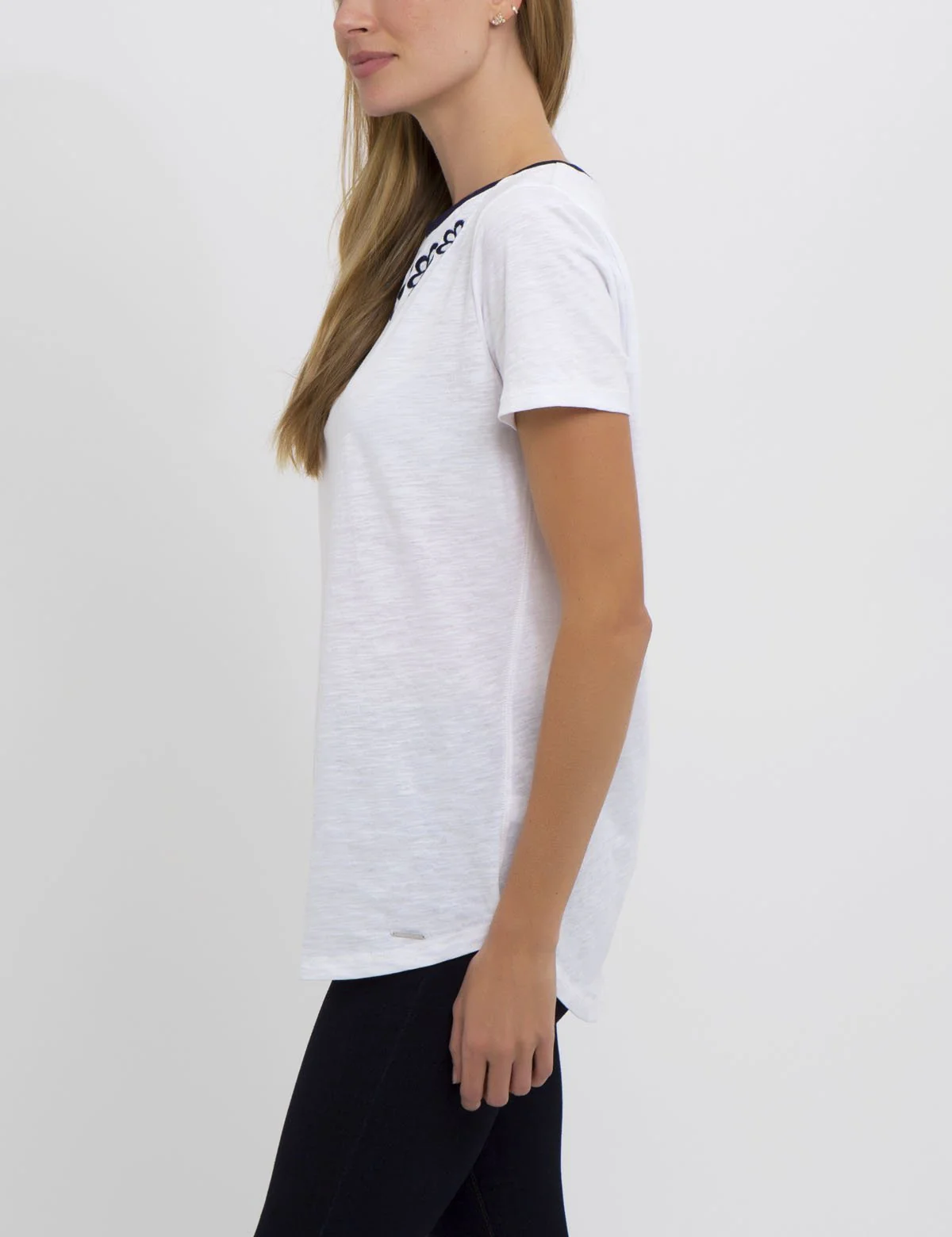 FLORAL DETAIL T-SHIRT - Image 9