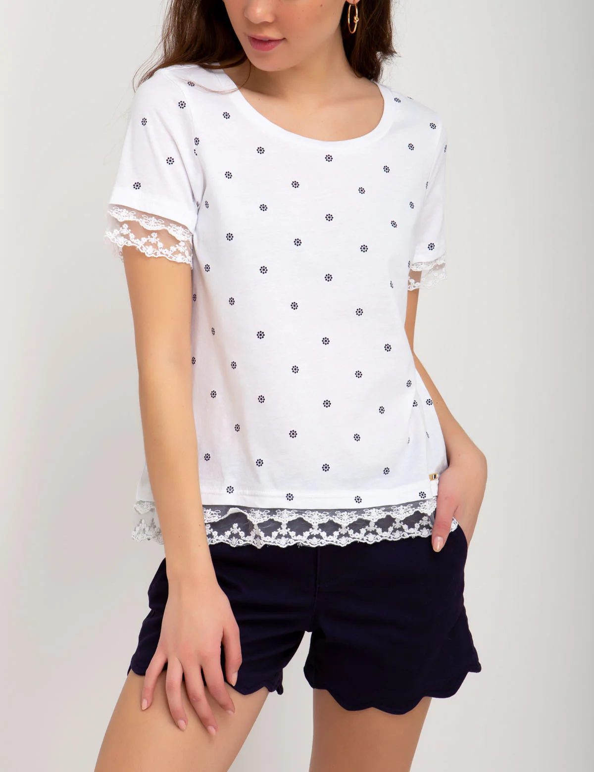 FLORAL LACE TRIM TOP - Image 13
