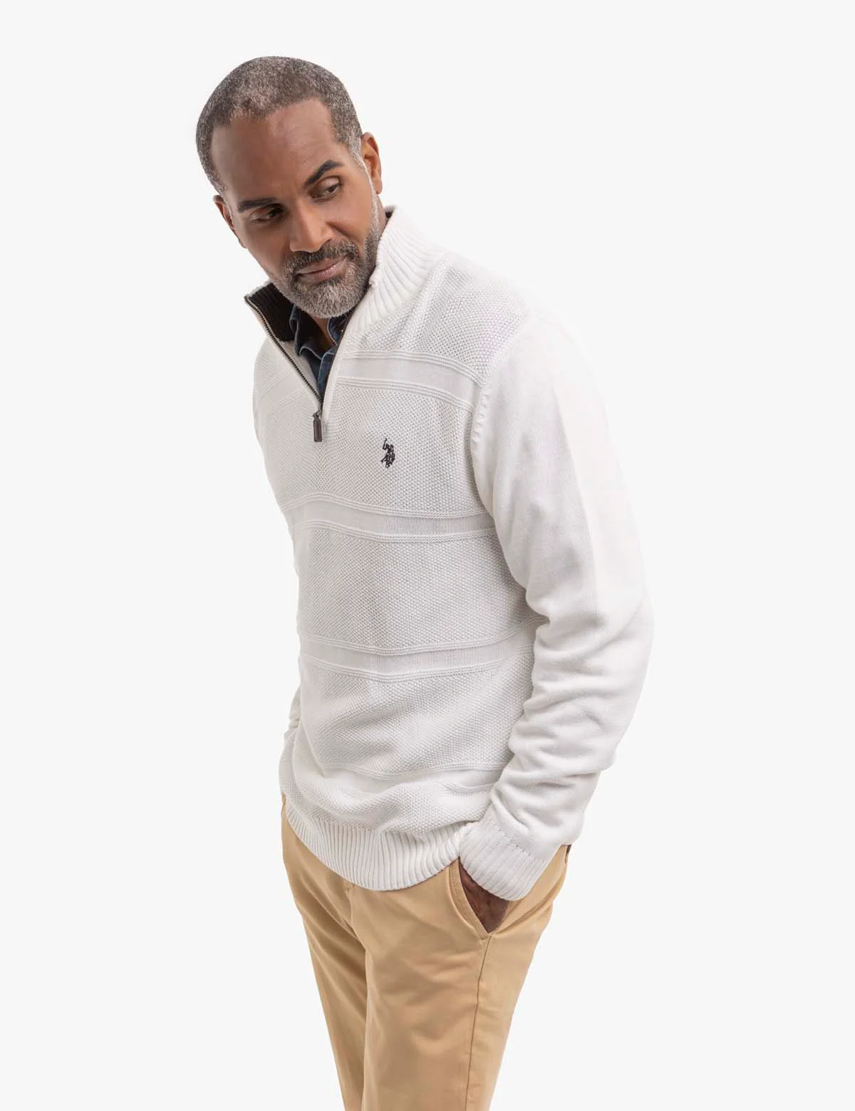 FRONT TEXTURED 1/4 ZIP SWEATER - Image 3