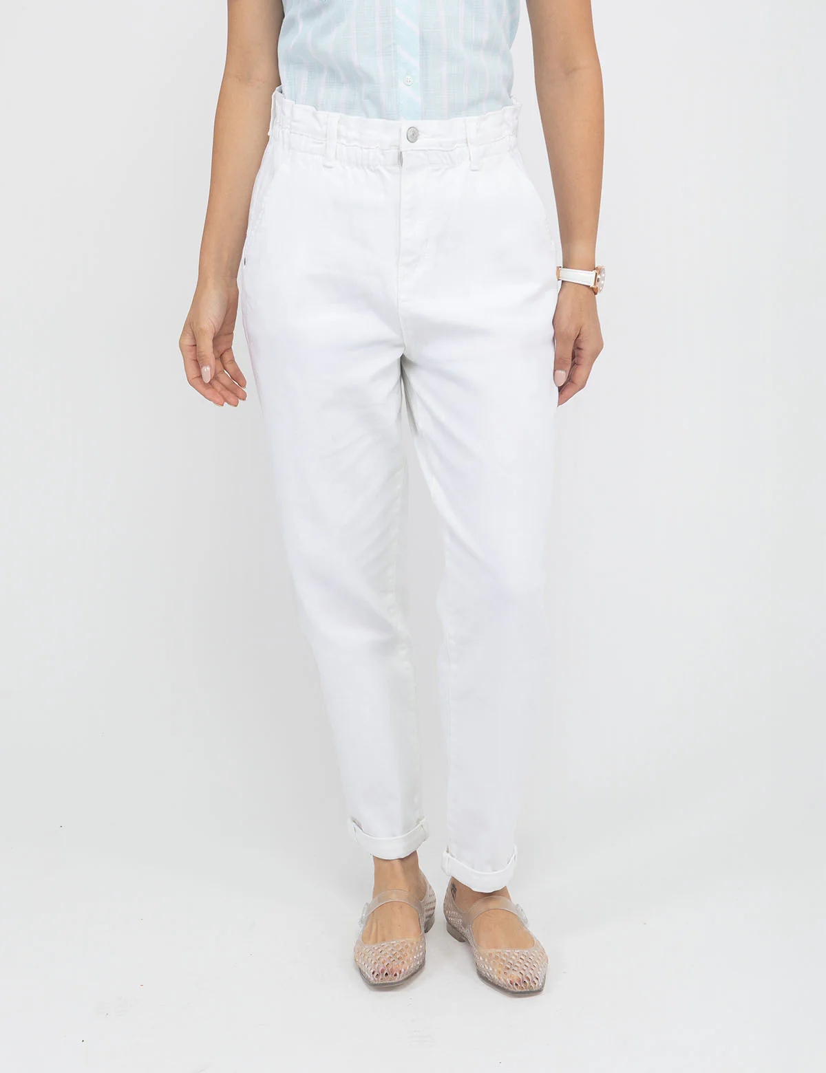 HIGH RISE PAPERBAG CROPPED JEANS - Image 11