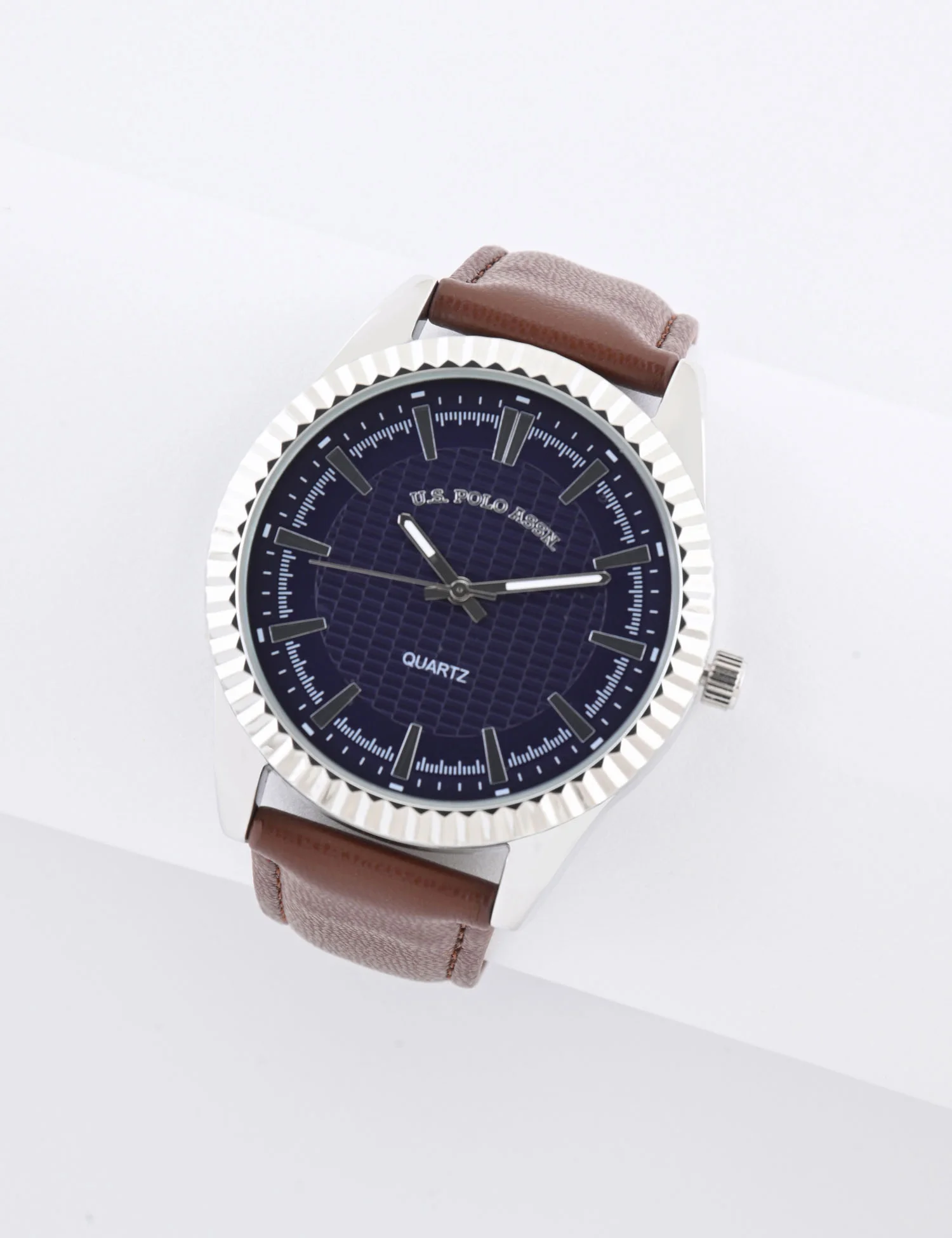 HIS AND HERS BROWN STRAP WATCH SET - Image 3