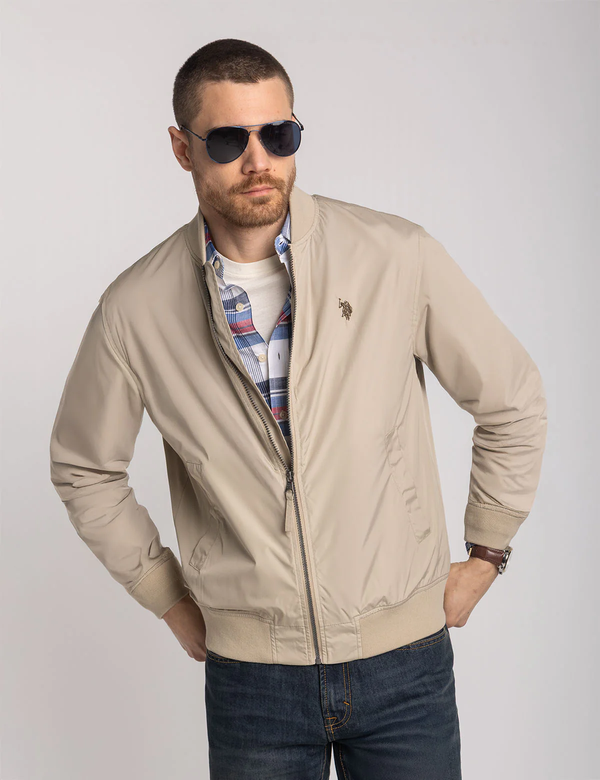 LIGHTWEIGHT BOMBER JACKET