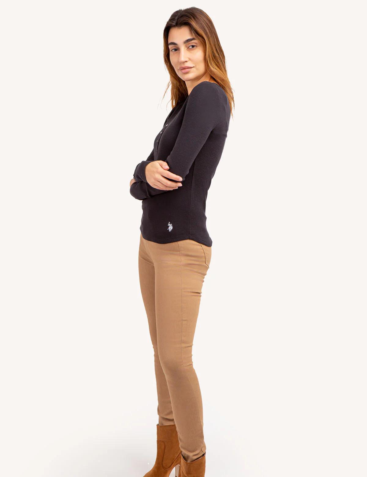 LONG SLEEVE WAFFLE KNIT HENLEY TOP WITH RHINESTONE BUTTONS - Image 22