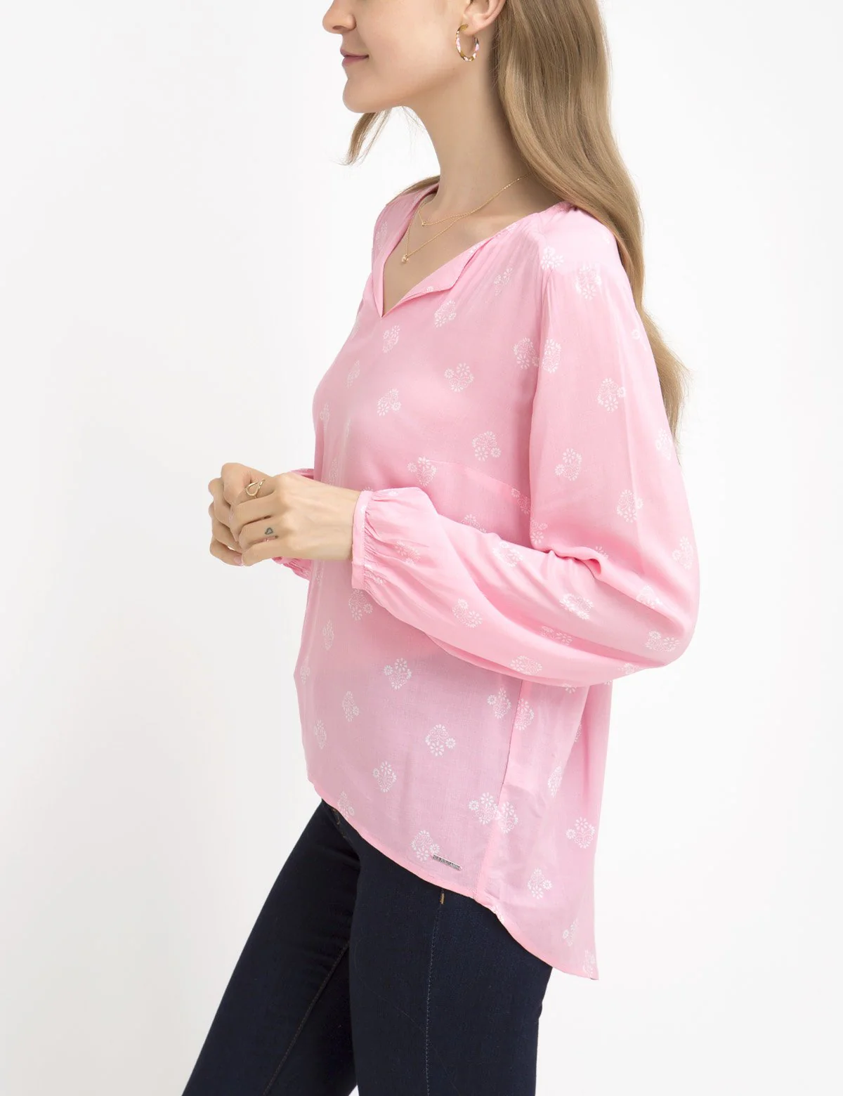 MEDALLION POPOVER SHIRT - Image 13