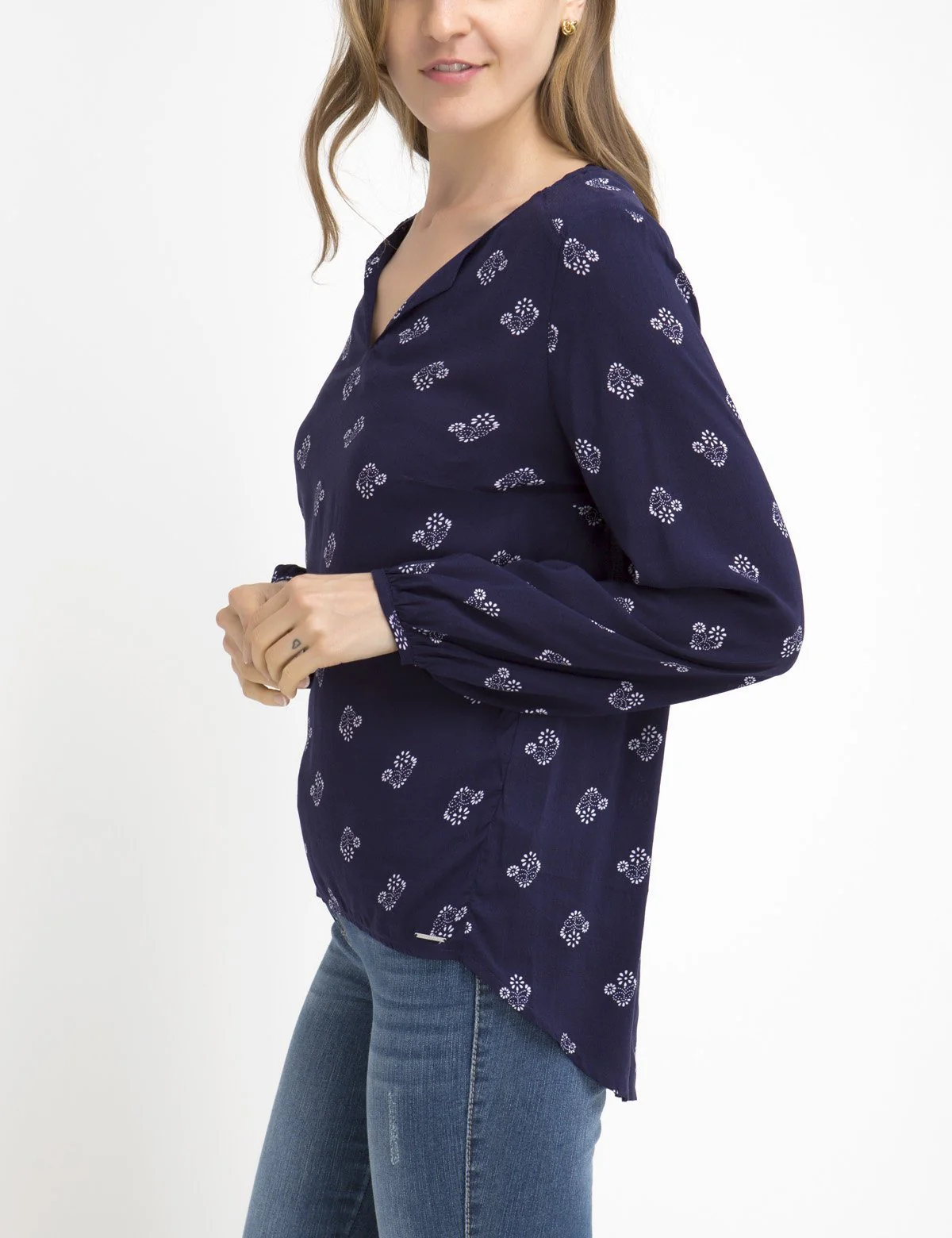 MEDALLION POPOVER SHIRT - Image 5