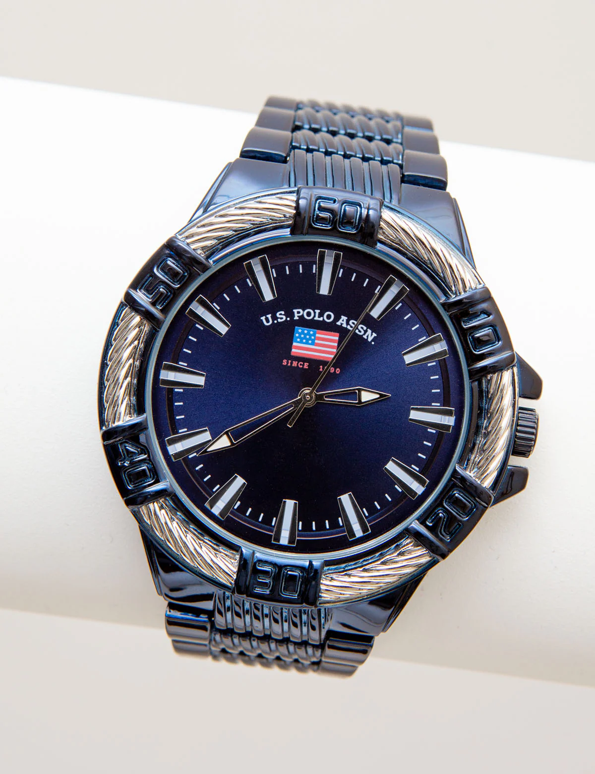 MEN'S BLUETONE BRACELET WATCH WITH ROPE DETAIL