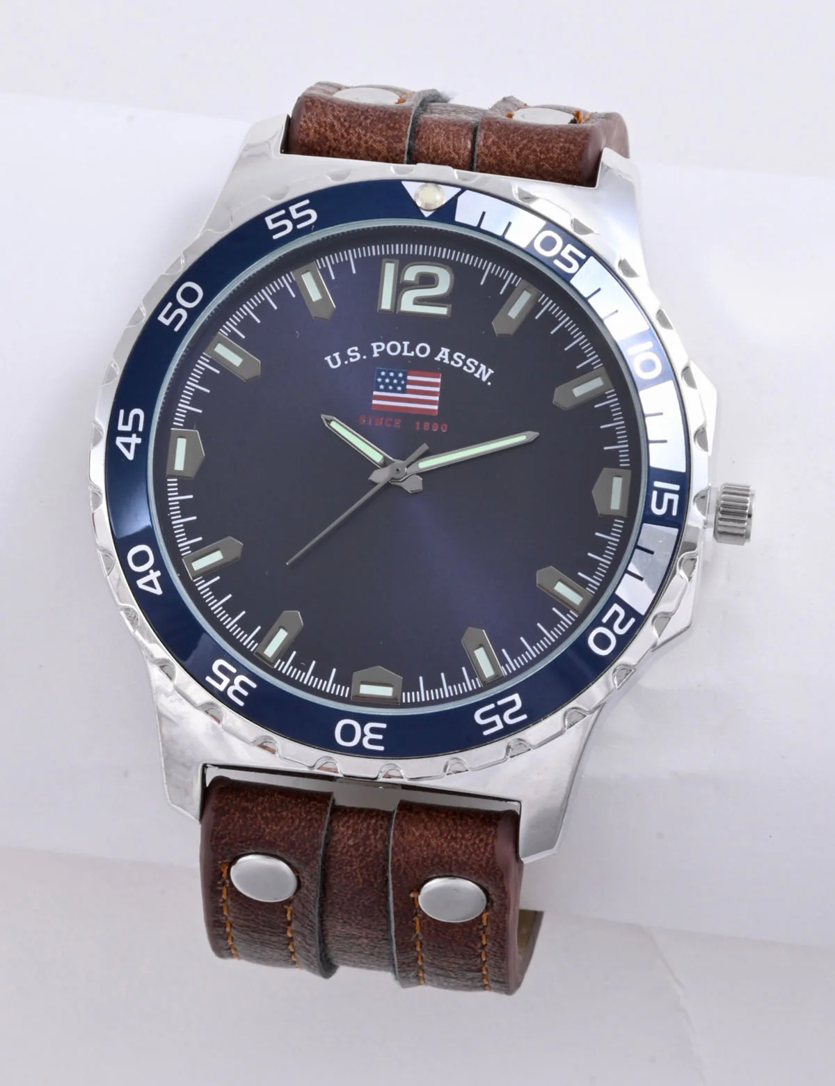 MEN'S CLASSIC BROWN STRAP ANALOG WATCH - Image 4