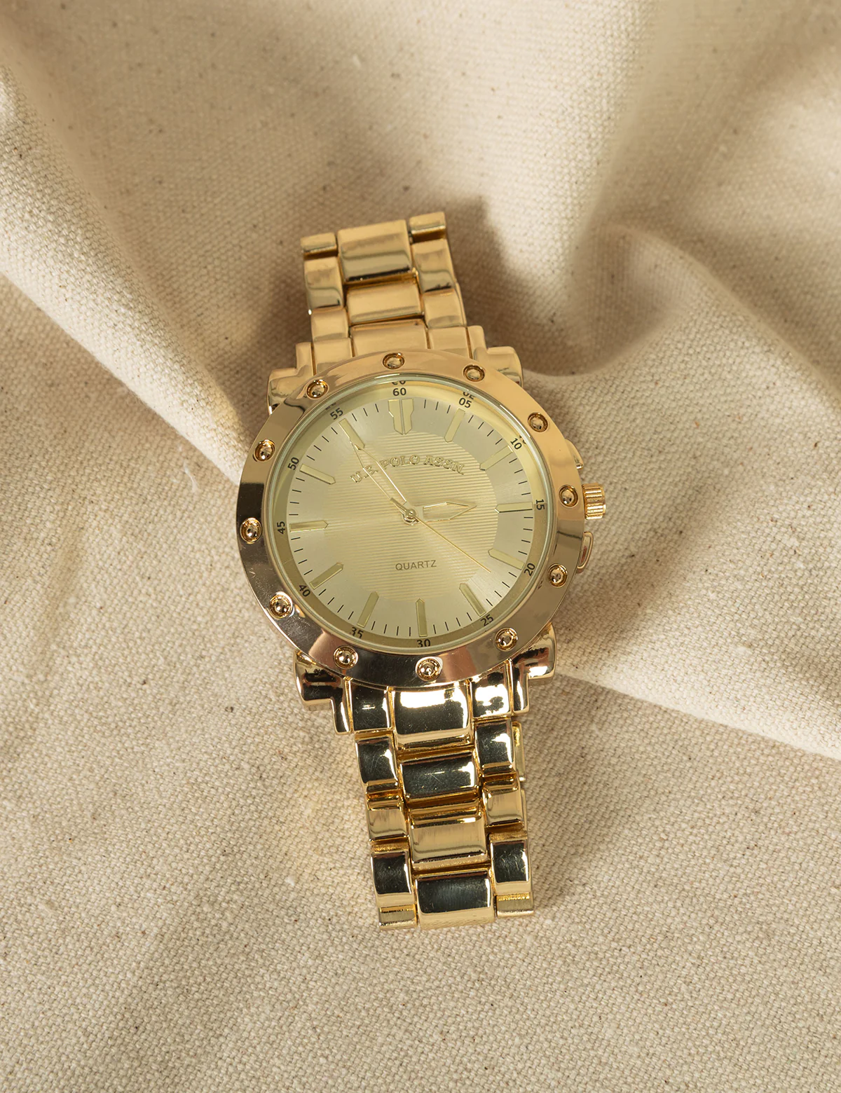 MENS LARGE GOLDTONE ANALOG BRACELET WATCH