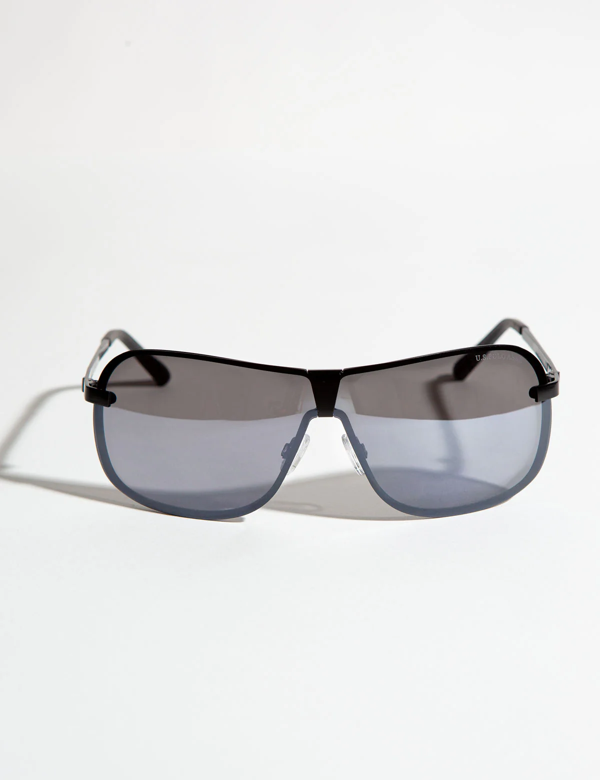 MENS PROTECTIVE SHIELD SUNGLASSES