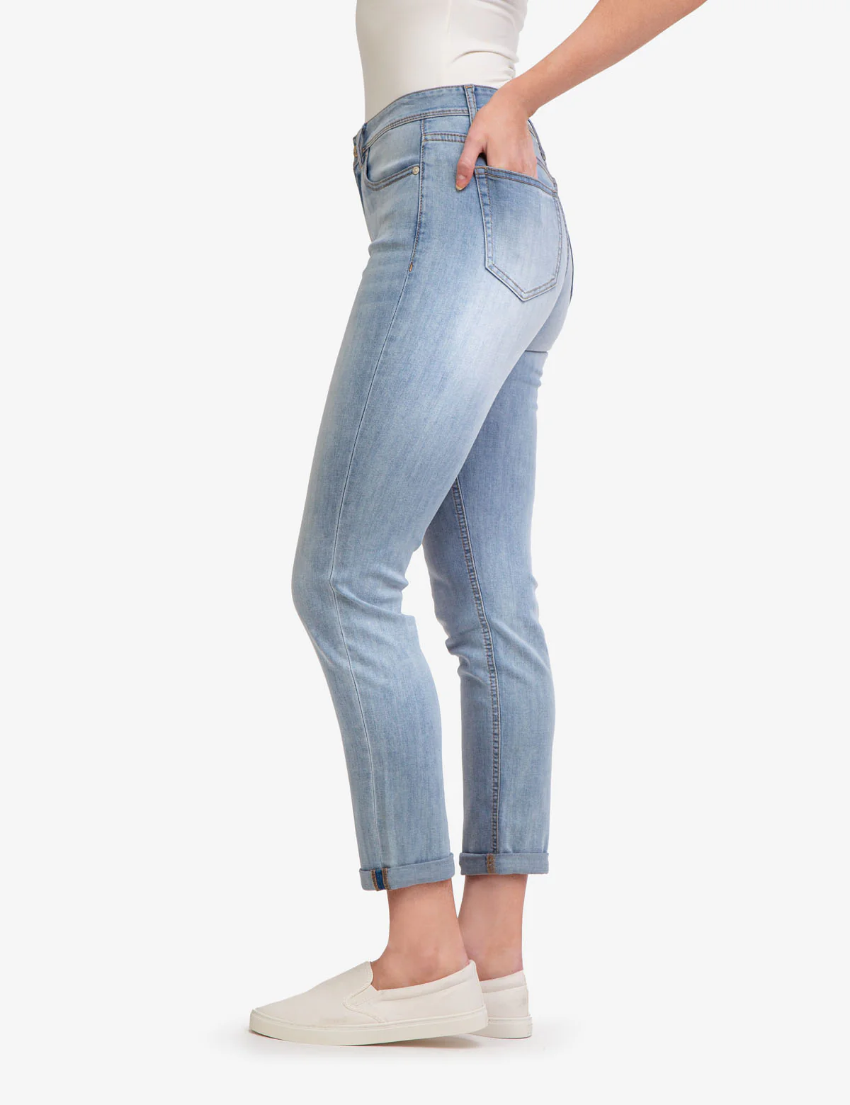 MID RISE RELAXED BOYFRIEND JEANS - Image 3