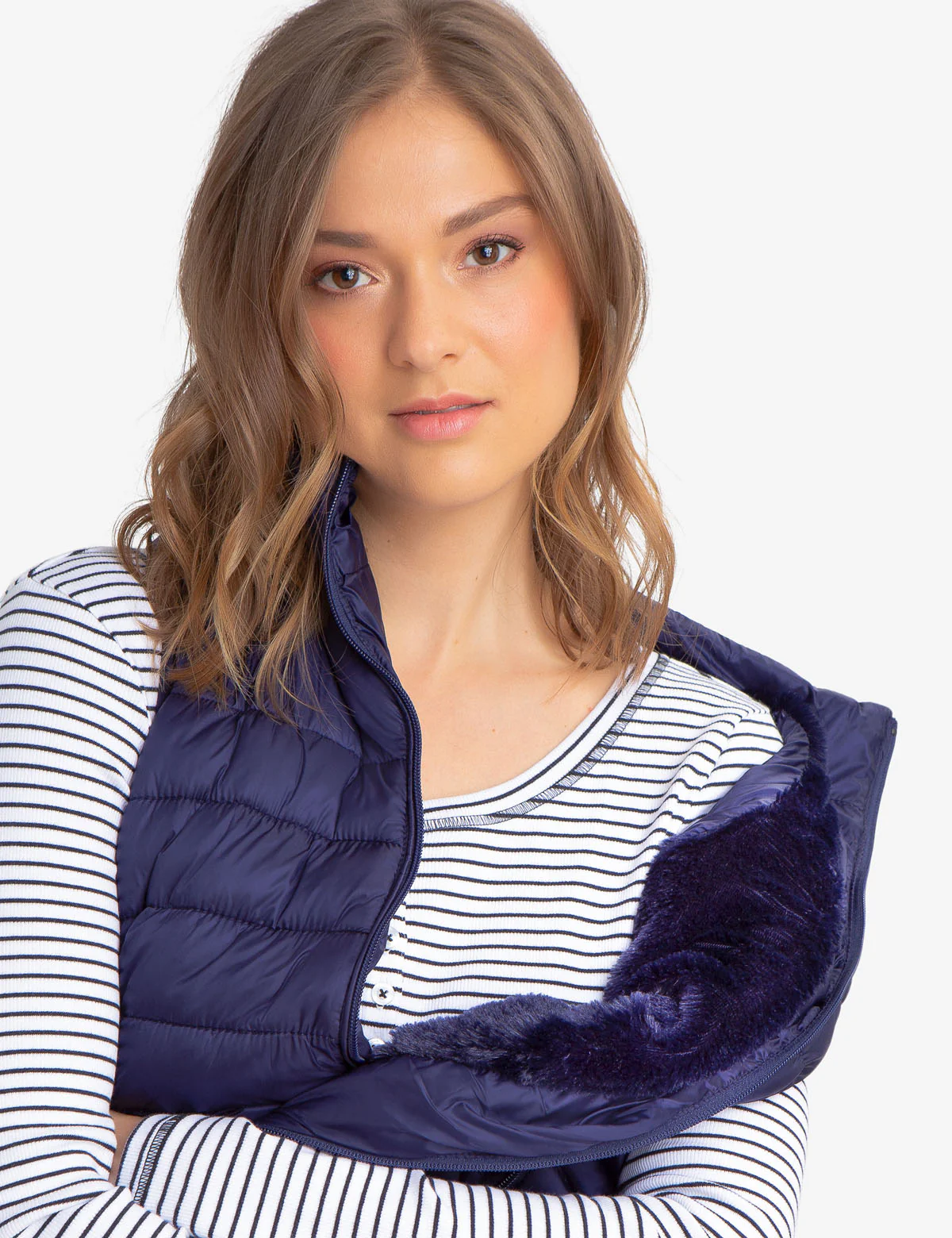 FAUX FUR LINED PUFFER VEST - Image 6