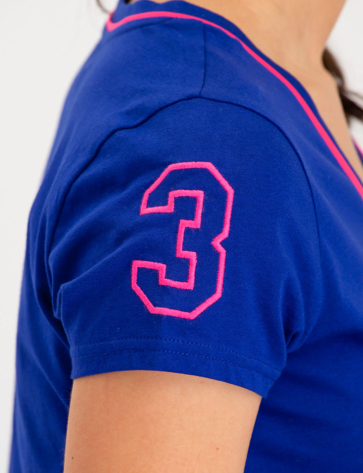 NEON V-NECK T-SHIRT - Image 21