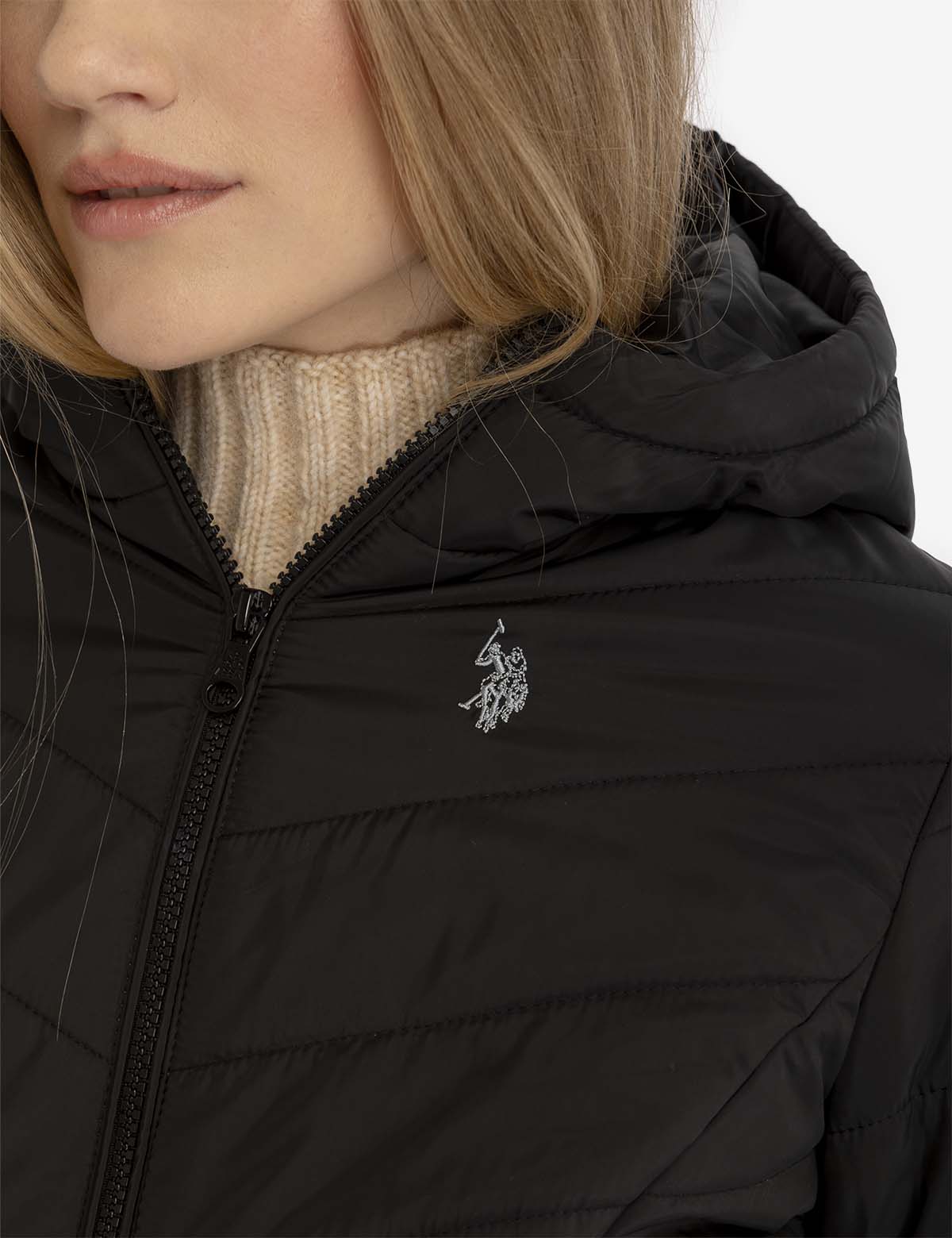 PACKABLE HOODED JACKET - Image 9