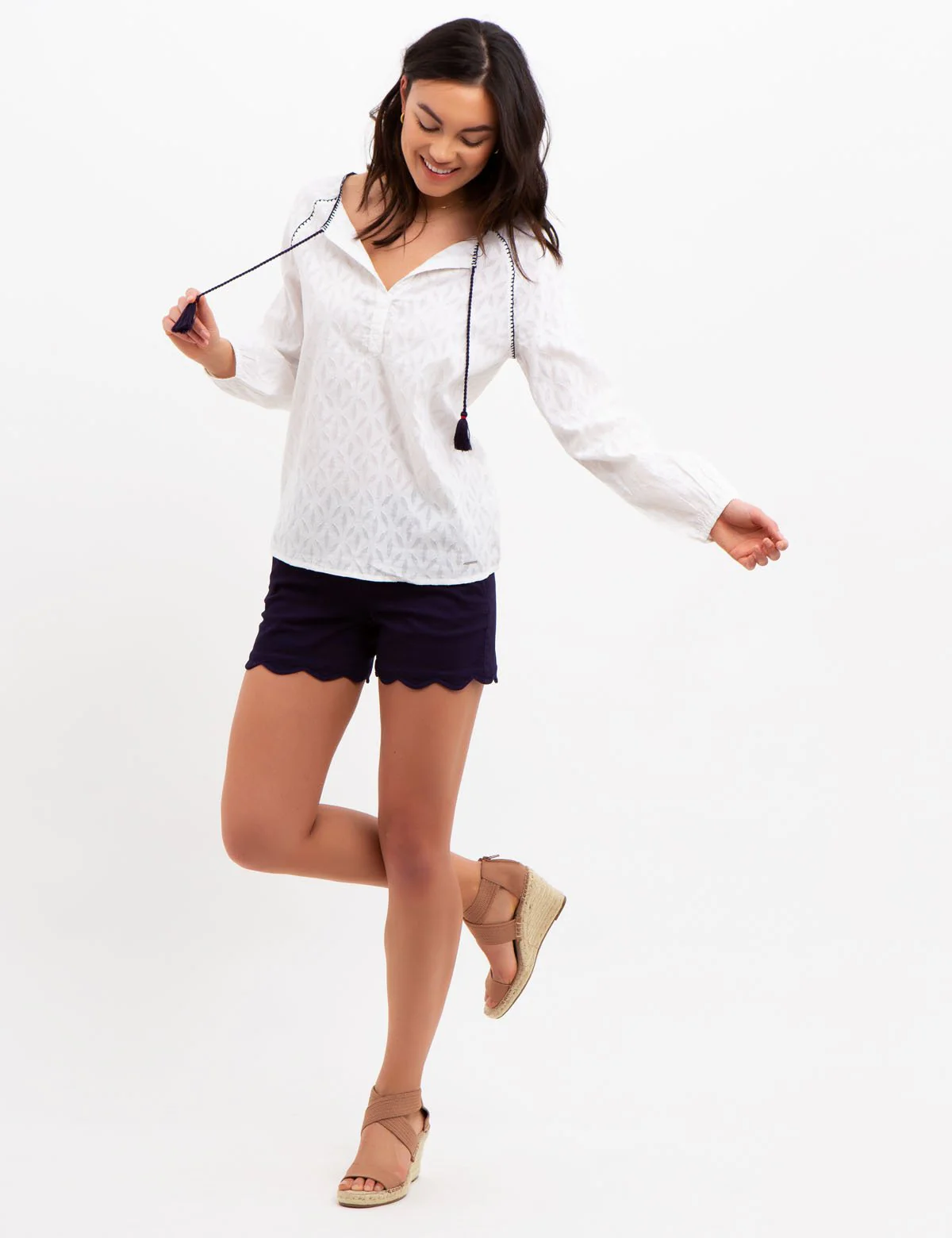 SCALLOPED HEM SHORTS - Image 10