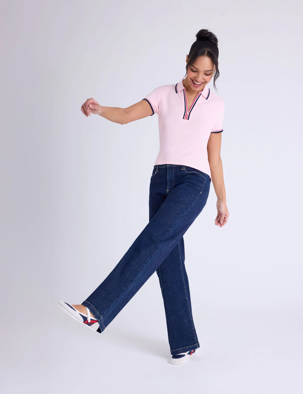 SIGNATURE STRIPE ZIP PLACKET POLO SHIRT - Image 10