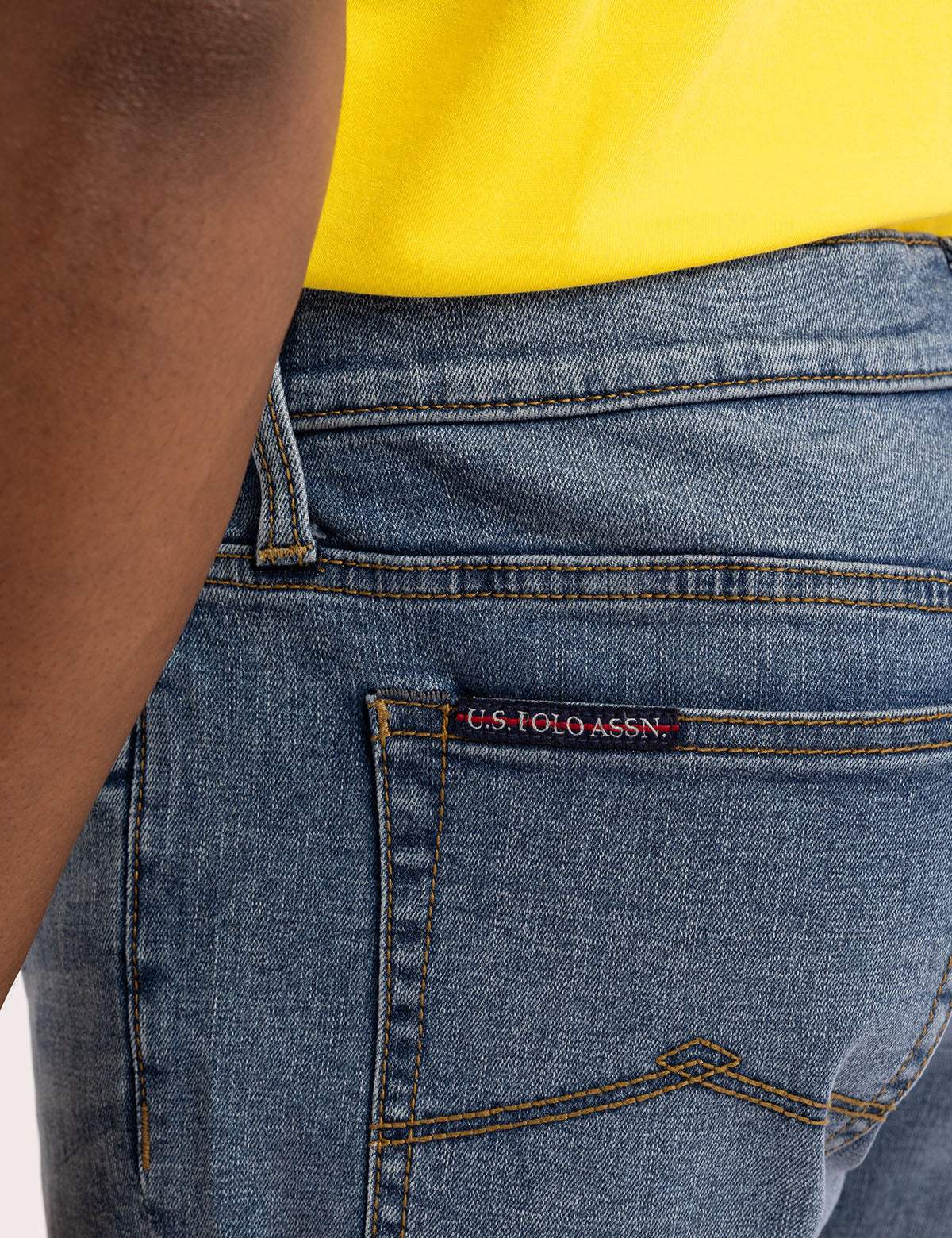 SLIM STRAIGHT 5 POCKET DENIM SHORT - Image 5