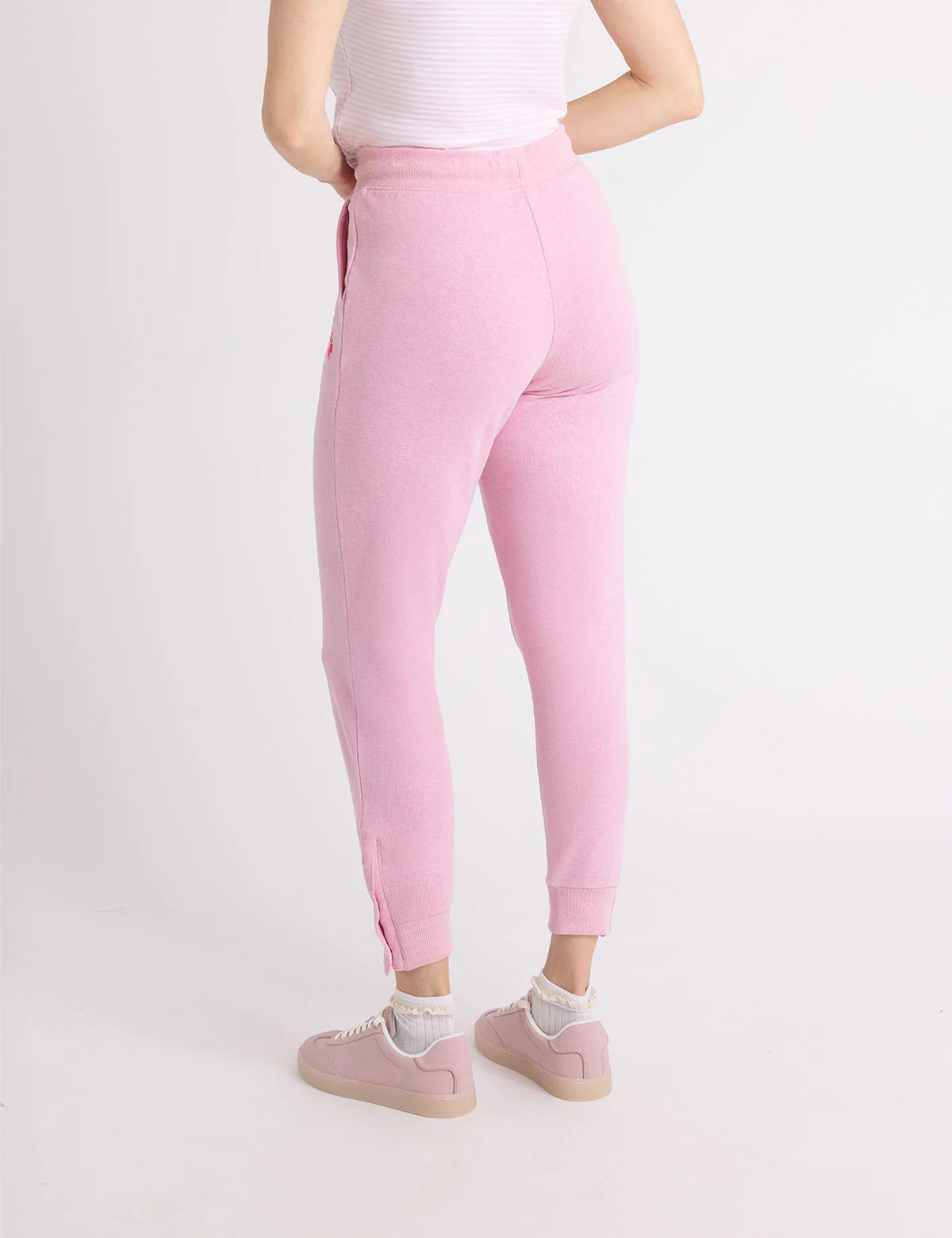 SNAP JOGGER - Image 11
