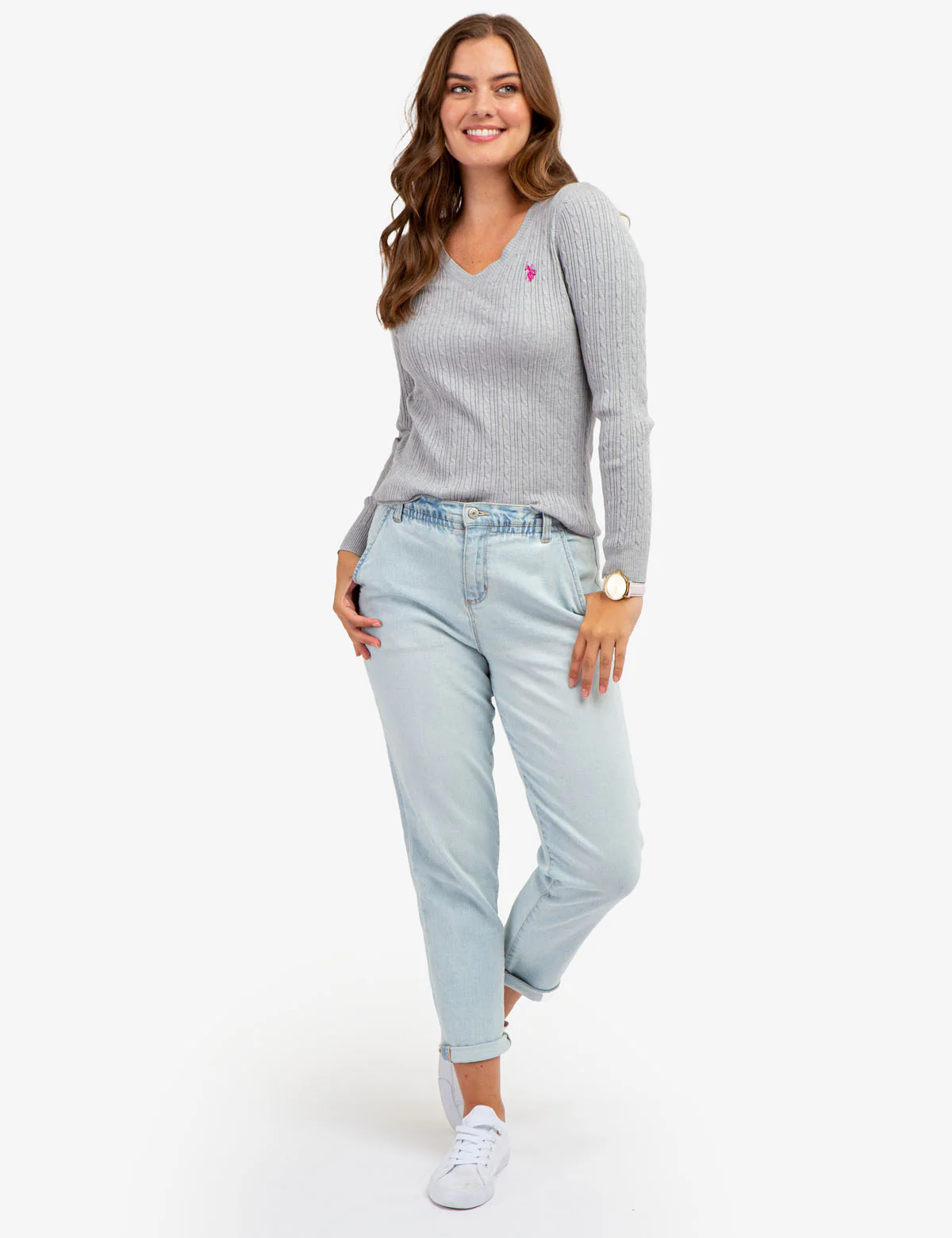 SOFT CABLE V-NECK SWEATER - Image 15