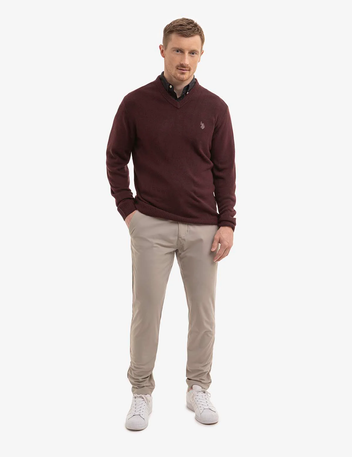 SOFT SOLID JERSEY V-NECK SWEATER - Image 21
