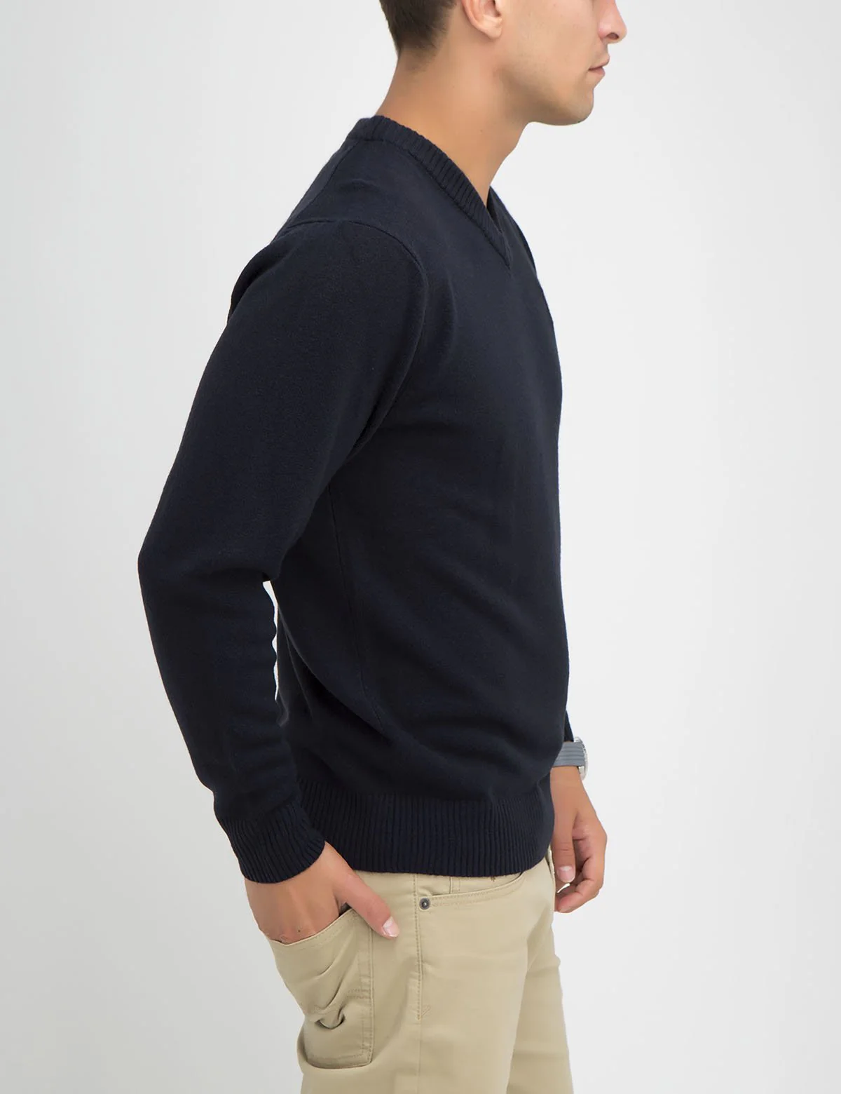 SOFT V-NECK SWEATER - Image 4