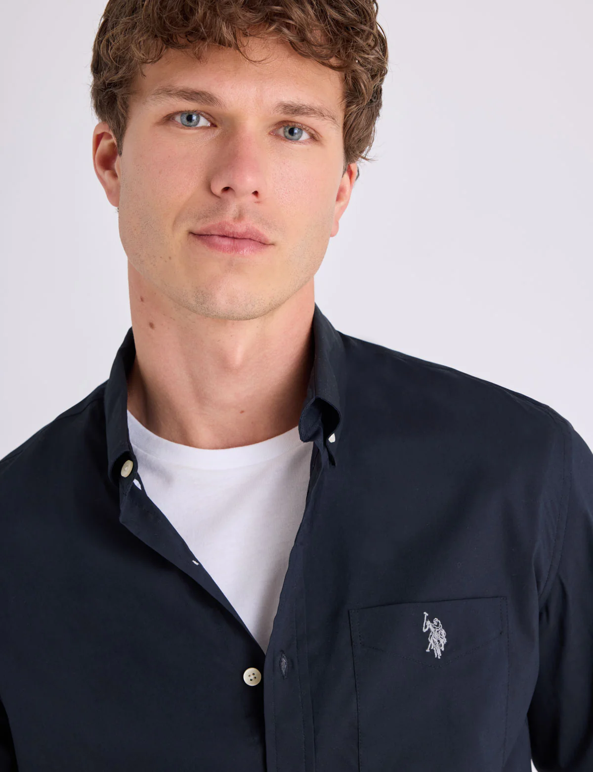 SOLID STRETCH POPLIN LONG SLEEVE SHIRT - Image 3