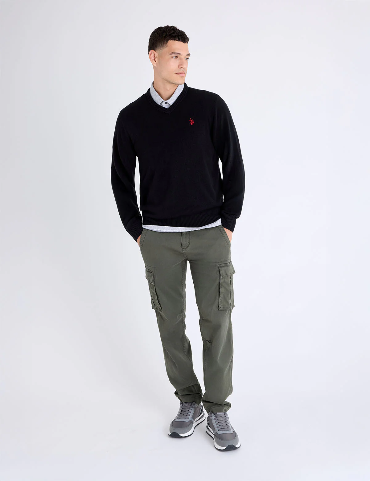SOLID V-NECK SWEATER - Image 18