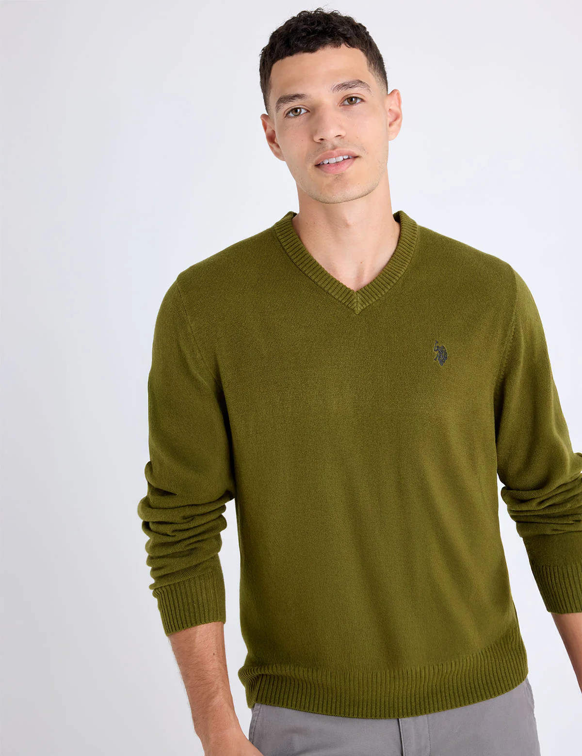 SOLID V-NECK SWEATER - Image 4