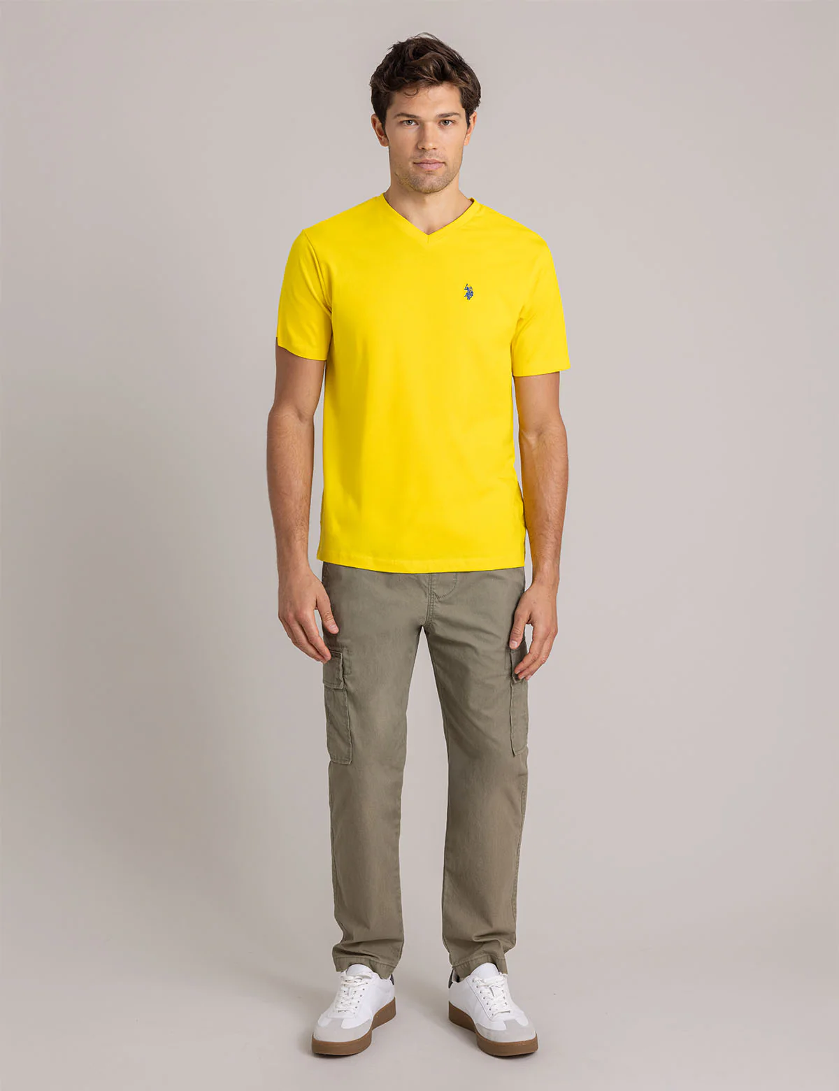 SOLID V-NECK T-SHIRT - Image 13