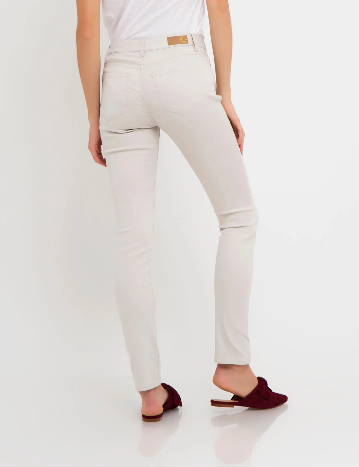 STRETCH SATEEN SKINNY PANT - Image 18