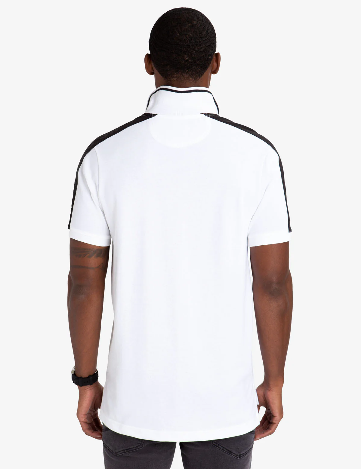 RUBBER MULTI-TONE LOGO ON UPPER LEFT FRONT. - Image 4