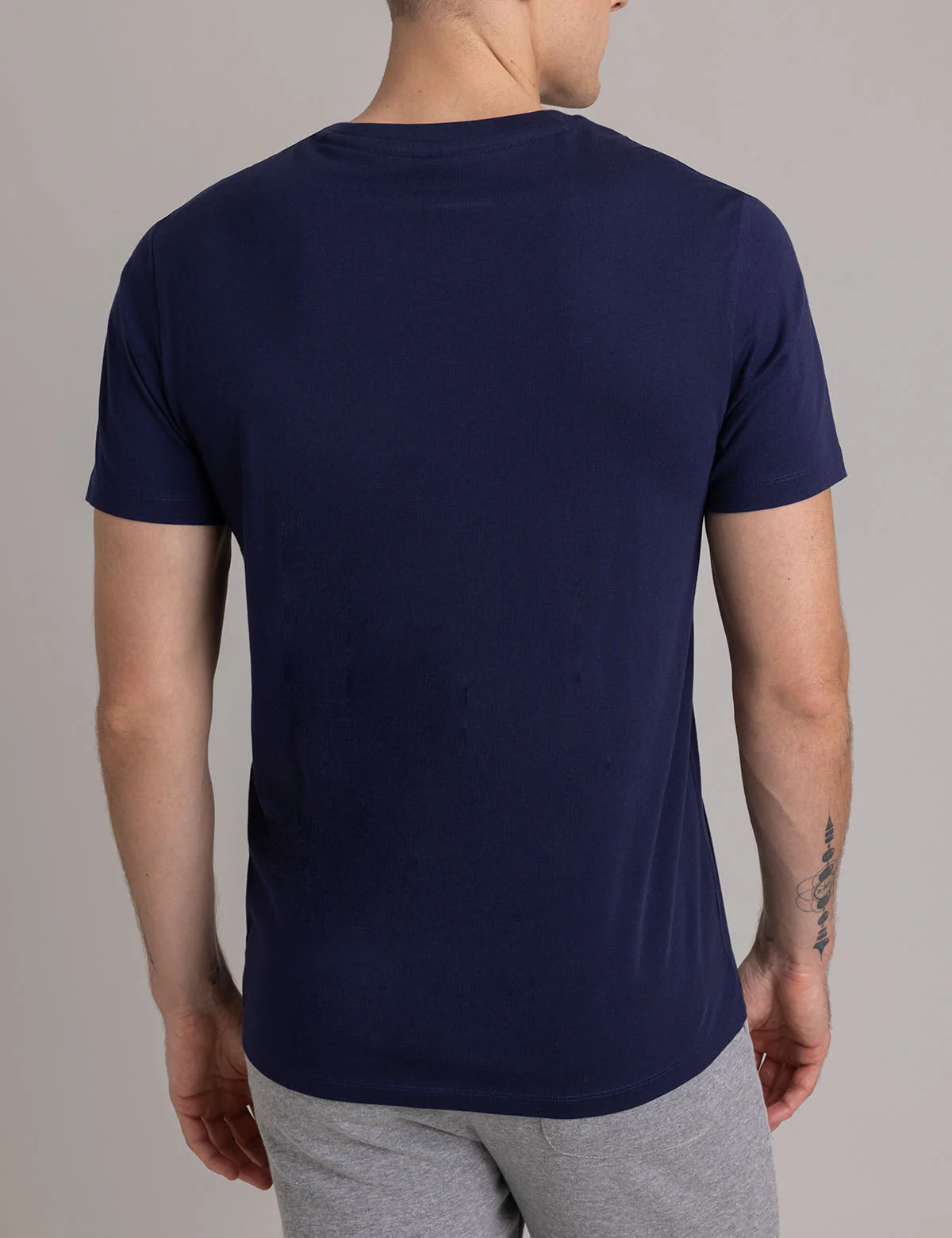 USA EMBOSSED PRINT JERSEY T-SHIRT - Image 4